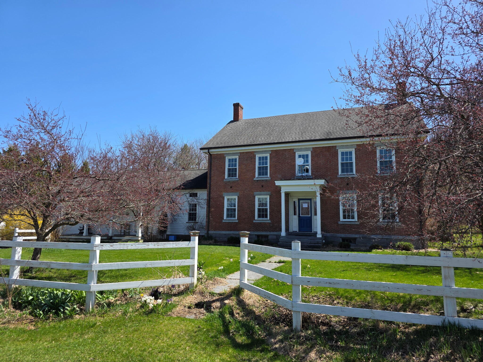 Essex, New York, 12936, United States, 7 Bedrooms Bedrooms, ,4 BathroomsBathrooms,Residential,For Sale,1984280