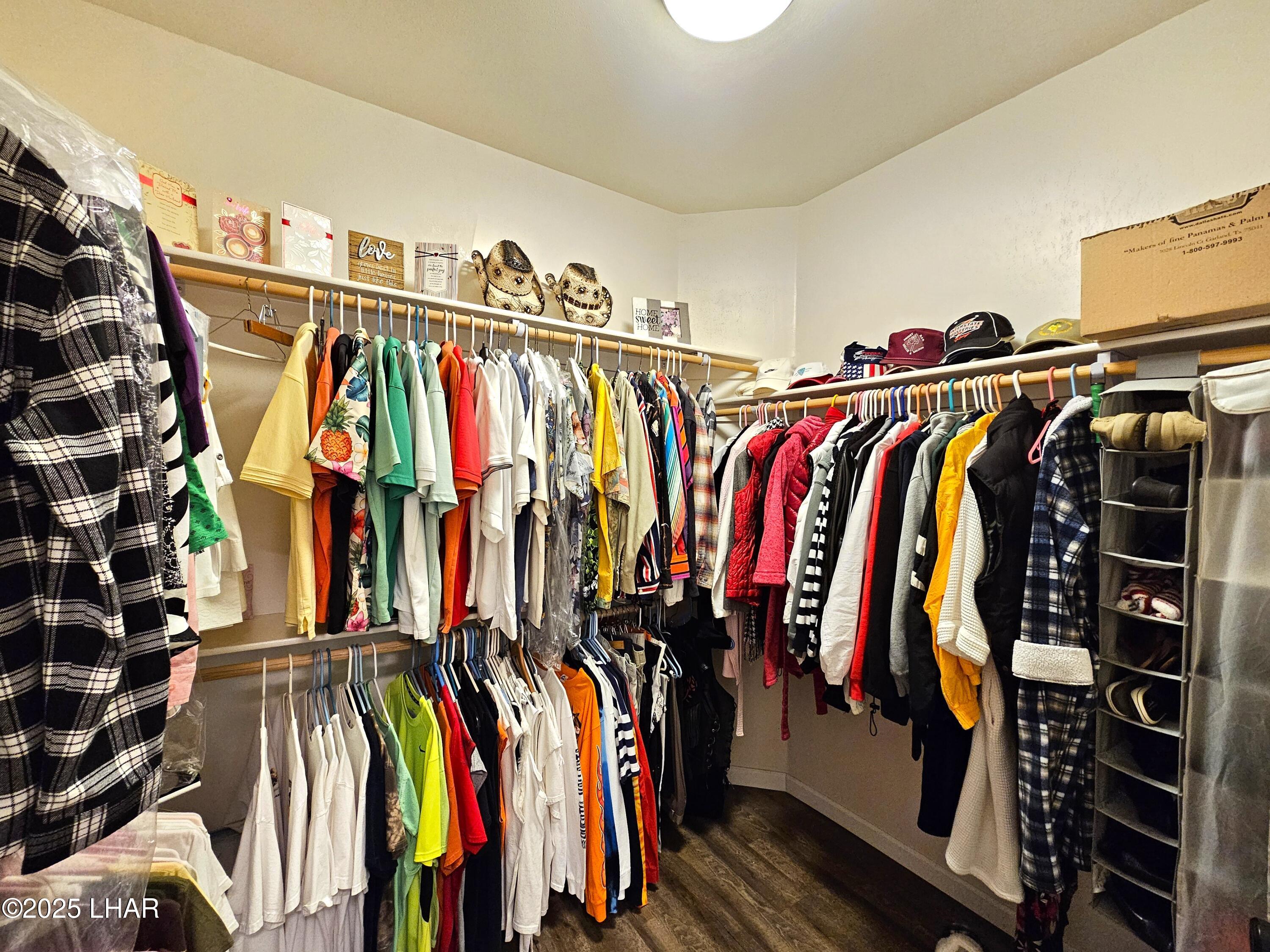 Lake Havasu City, Arizona, 86404, United States, 3 Bedrooms Bedrooms, ,2 BathroomsBathrooms,Residential,For Sale,1957391