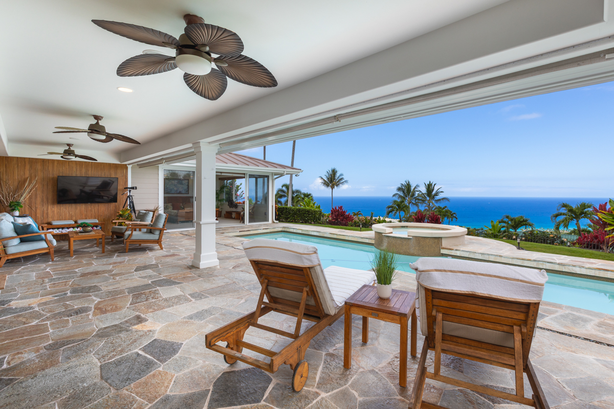 Kailua-Kona, Hawaii, 96740, United States, 3 Bedrooms Bedrooms, ,4 BathroomsBathrooms,Residential,For Sale,1908739