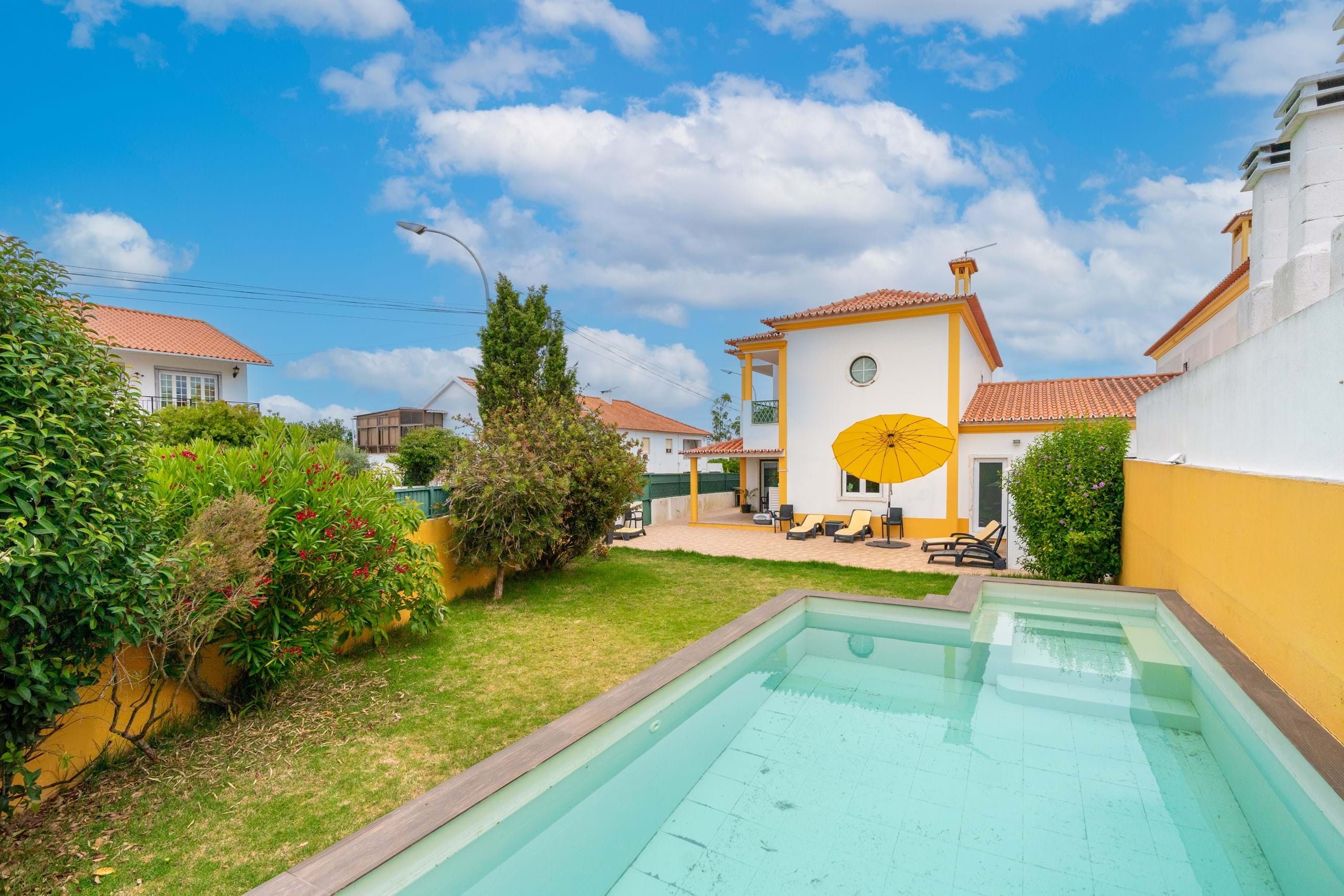 Sintra, Lisbon, 2705-8441, PT, 3 Bedrooms Bedrooms, ,3 BathroomsBathrooms,Residential,For Sale,1897650