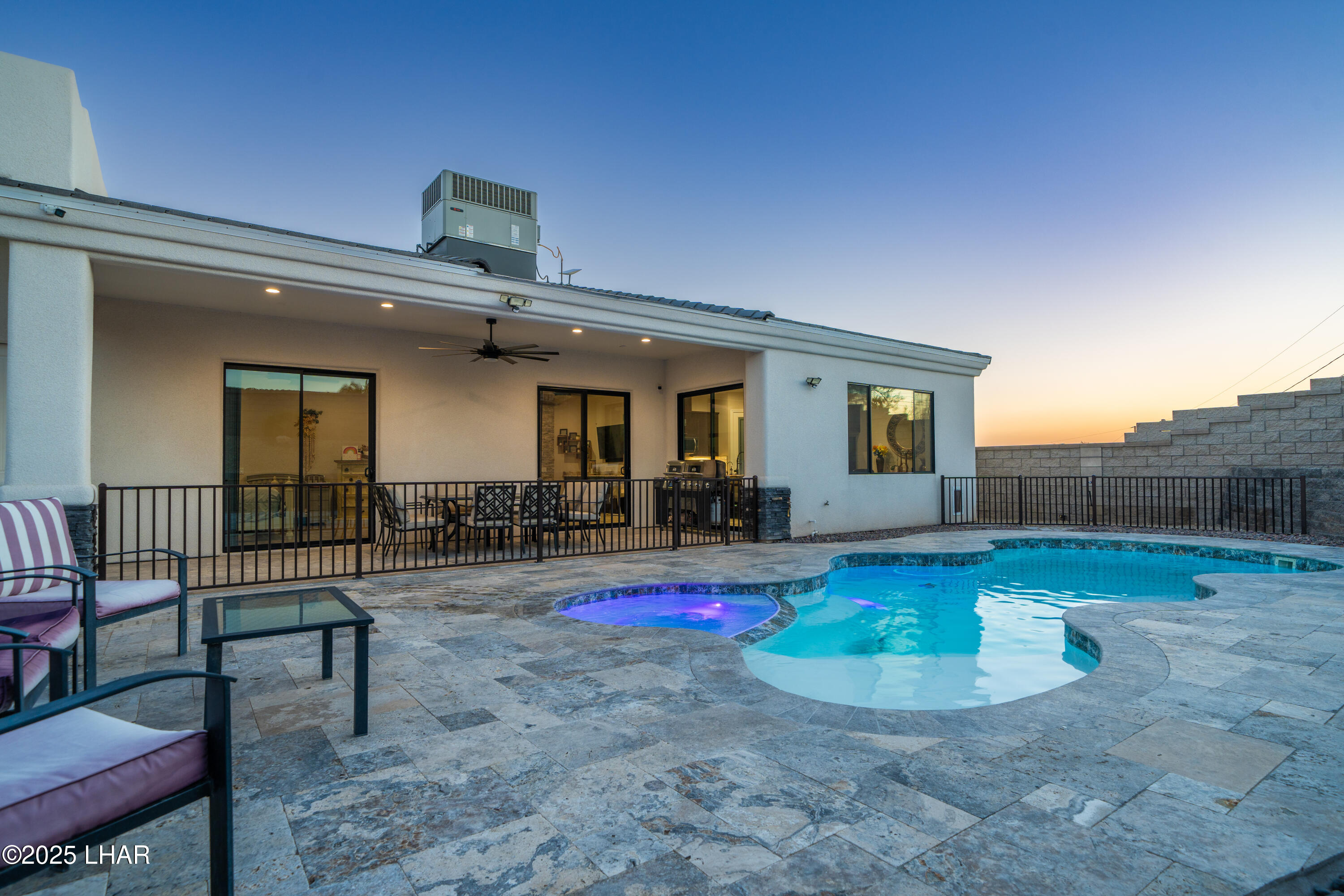 Lake Havasu City, Arizona, 86403, United States, 3 Bedrooms Bedrooms, ,4 BathroomsBathrooms,Residential,For Sale,1827027