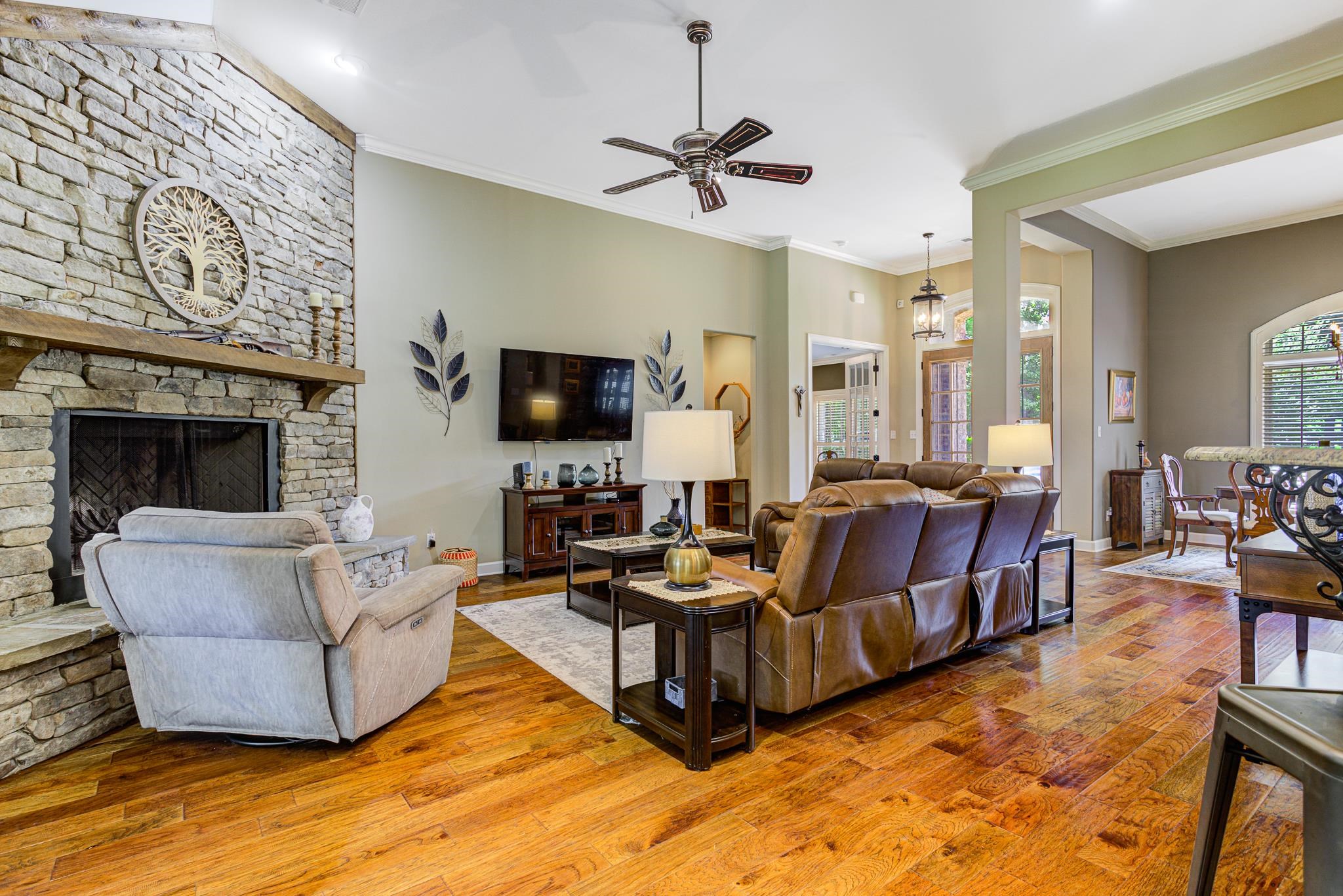 Rossville, Tennessee, 38066, United States, 4 Bedrooms Bedrooms, ,3 BathroomsBathrooms,Residential,For Sale,1901873