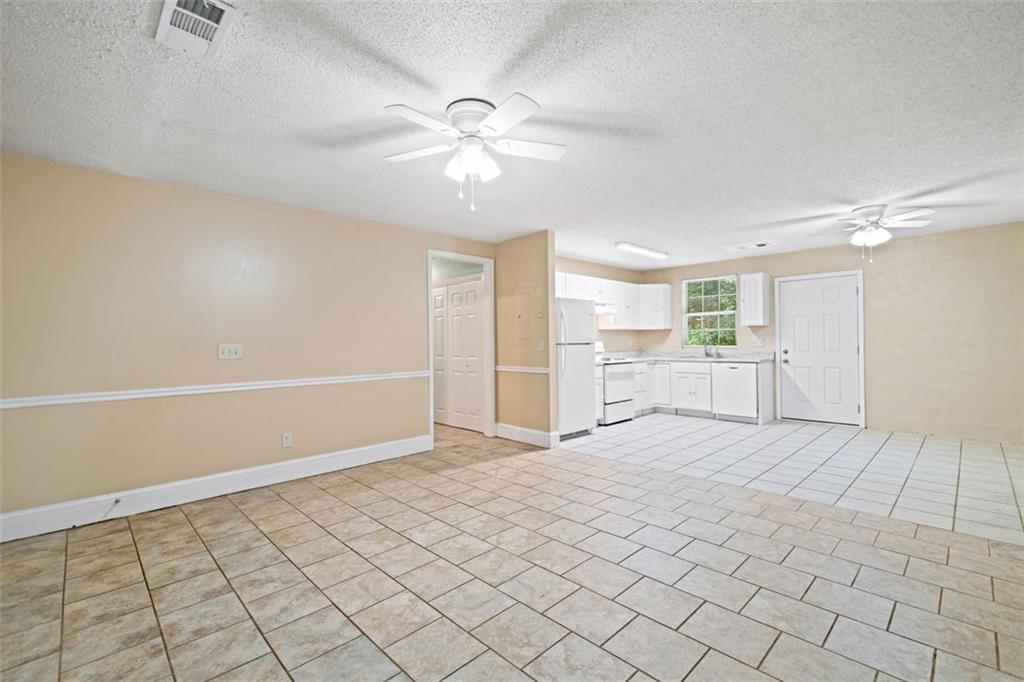 Villa Rica, Georgia, 30180, United States, 2 Bedrooms Bedrooms, ,2 BathroomsBathrooms,Residential,For Sale,1987545