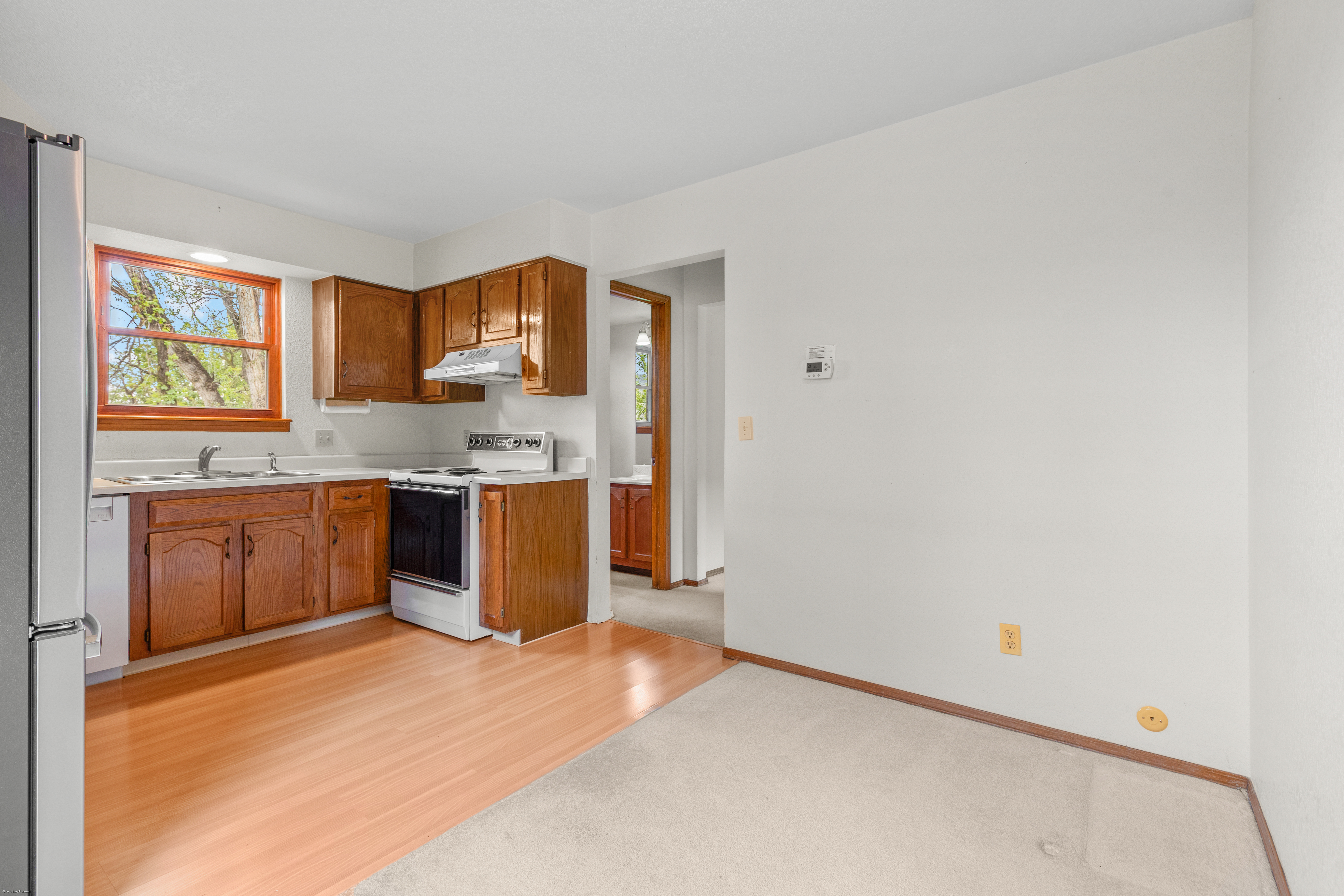  Golden Living in an End-Unit Townhome - 物件實景