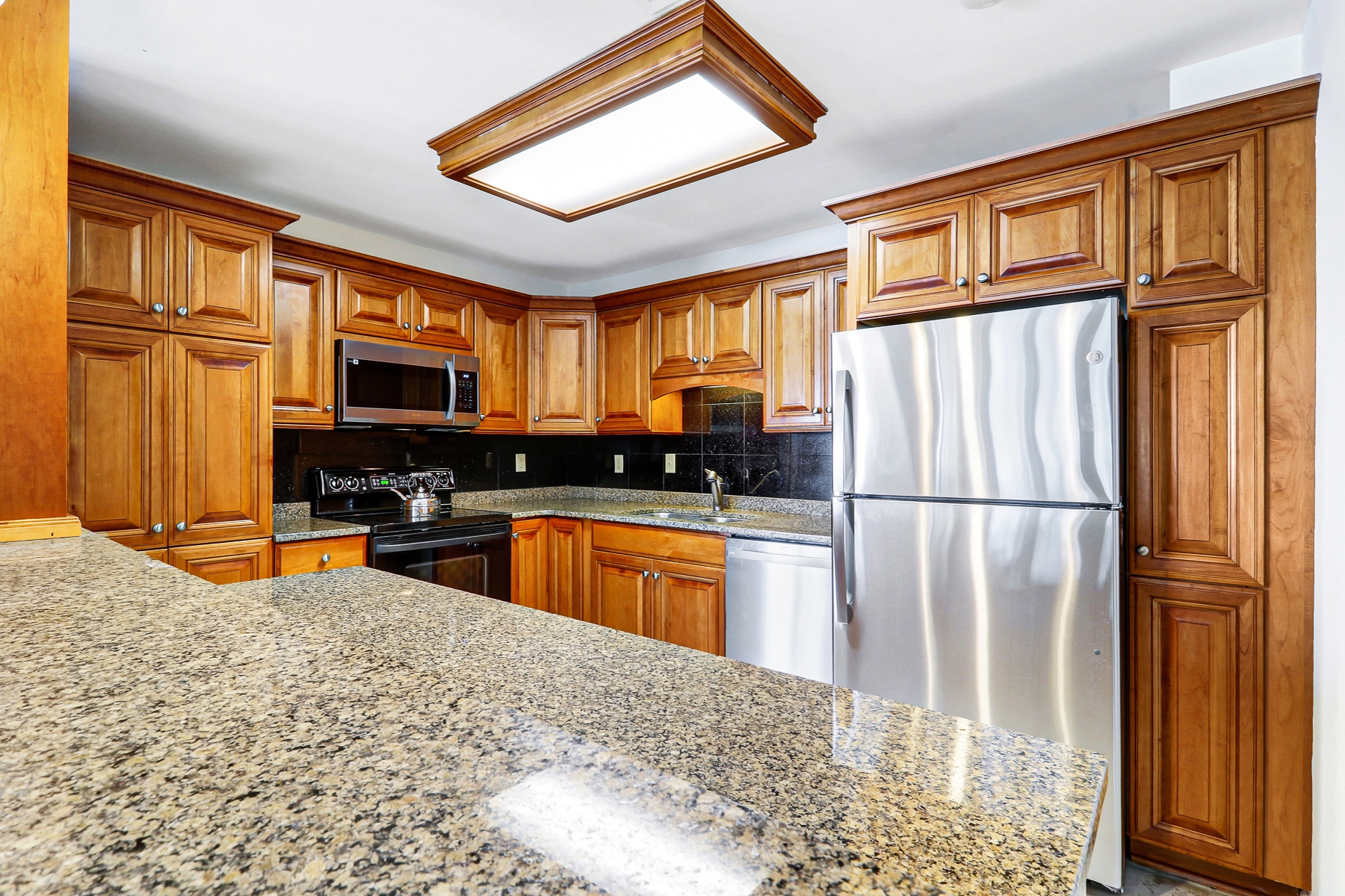  73 Skull Creek Drive Unit #210, Hilton Head Island - 物件實景