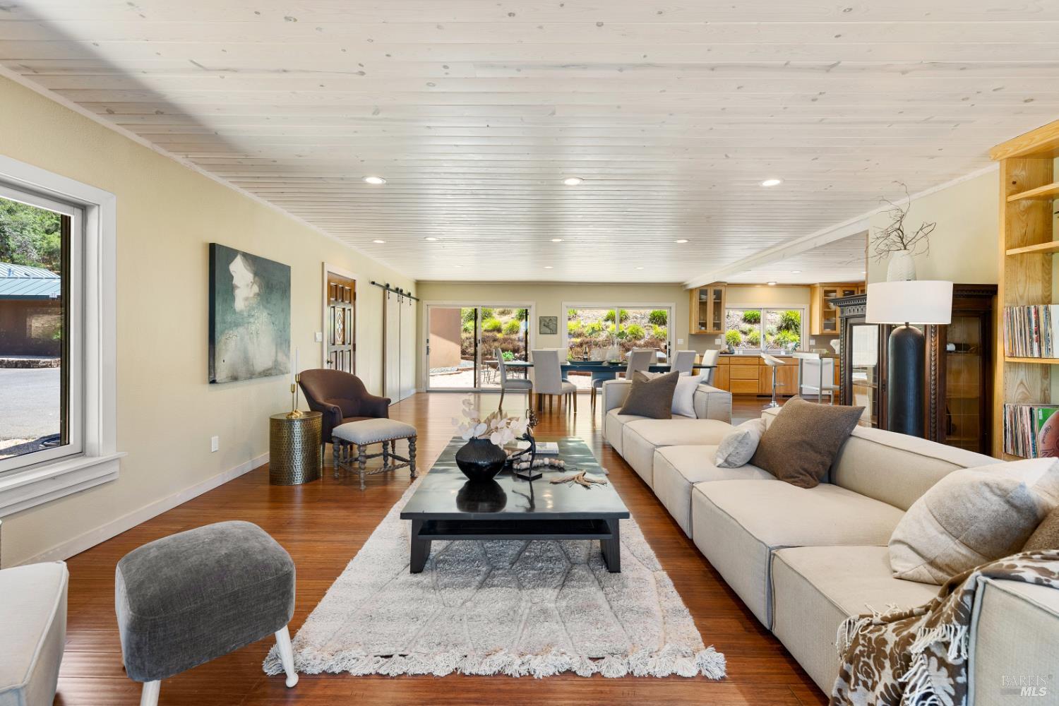 Napa, California, 94558, United States, 3 Bedrooms Bedrooms, ,2 BathroomsBathrooms,Residential,For Sale,1991409