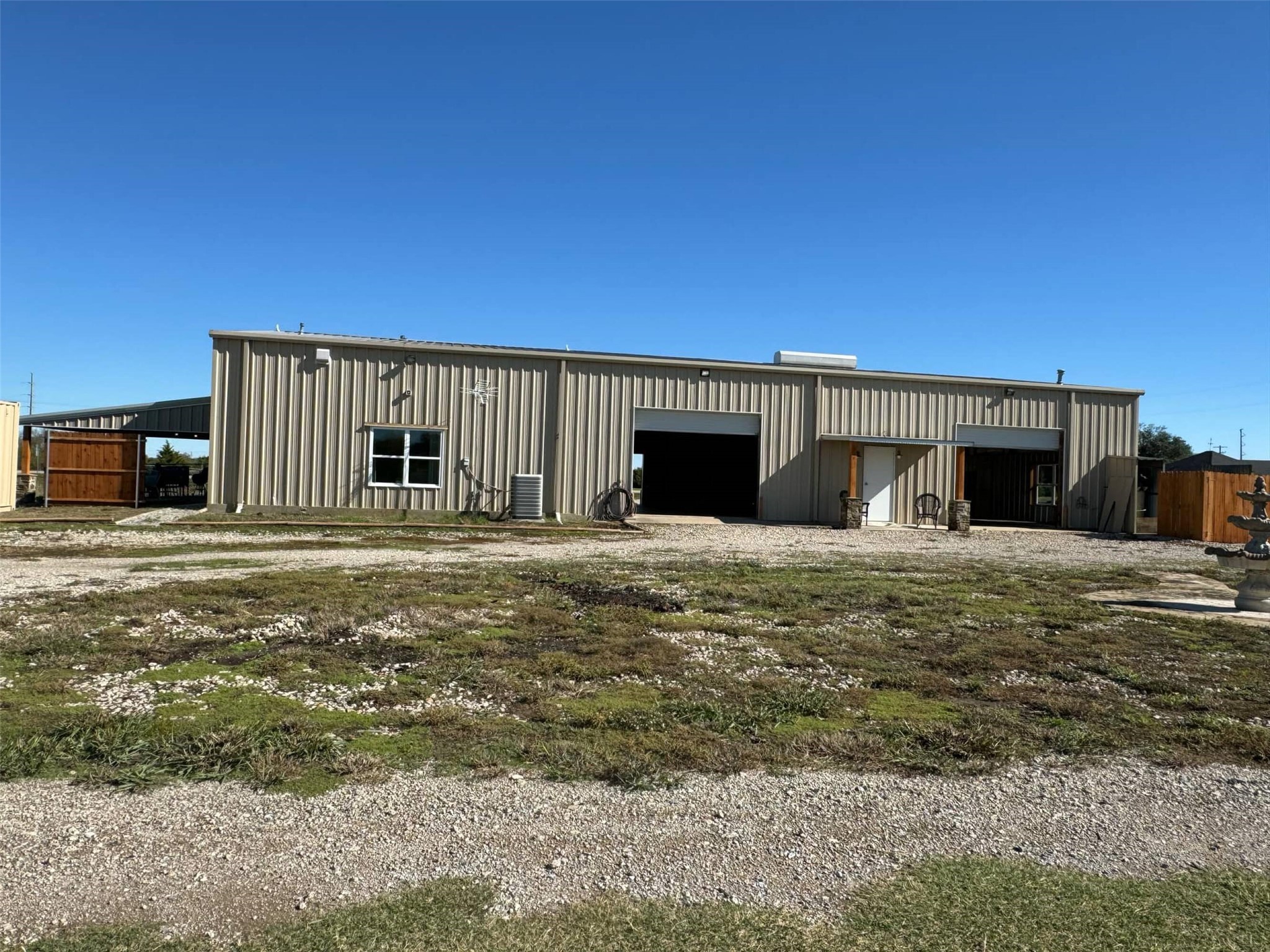 Farmersville, Texas, 75442, United States, 1 Bedroom Bedrooms, ,2 BathroomsBathrooms,Residential,For Sale,1901642