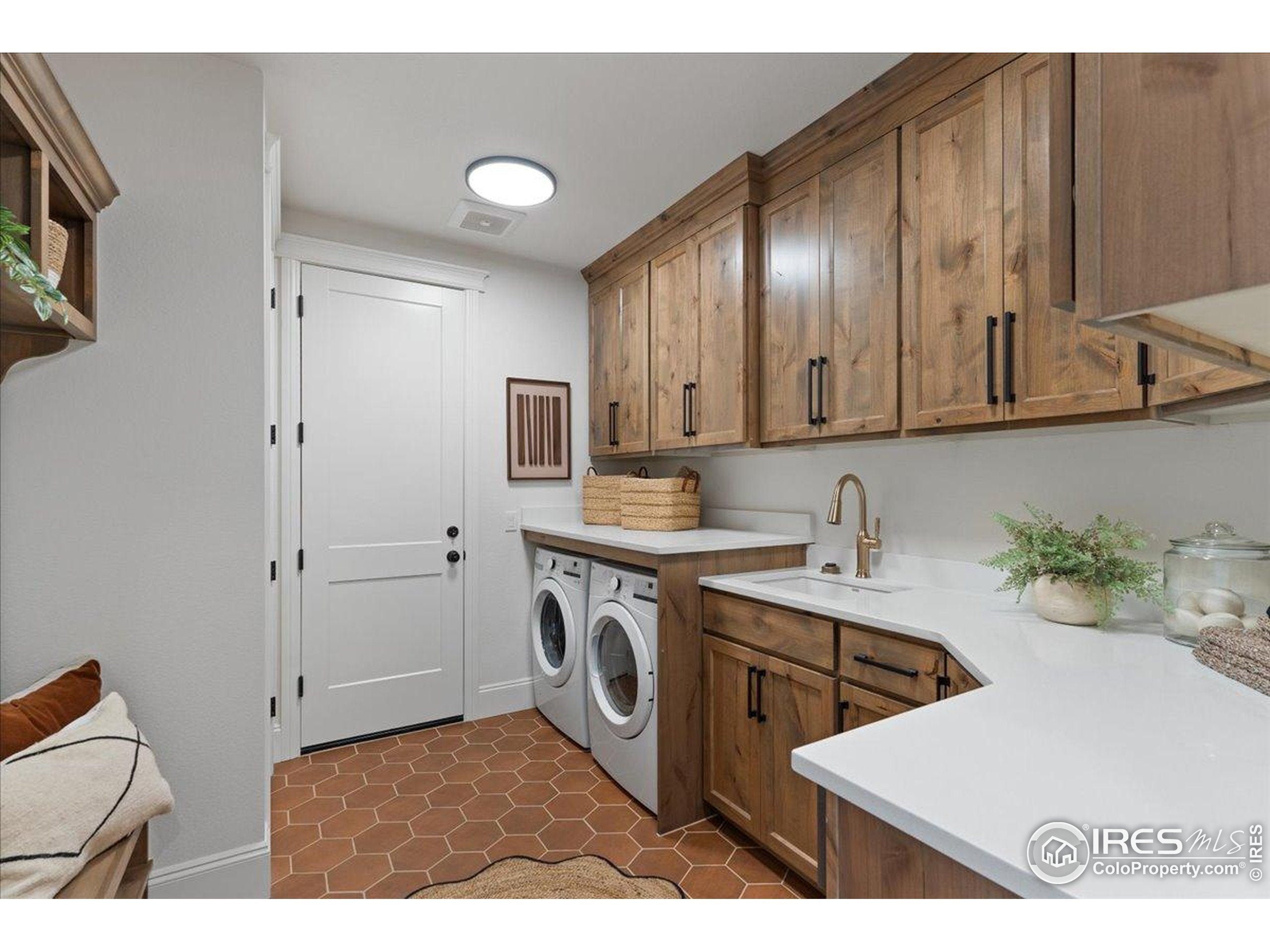 Berthoud, Colorado, 80513, United States, 4 Bedrooms Bedrooms, ,4 BathroomsBathrooms,Residential,For Sale,1910377