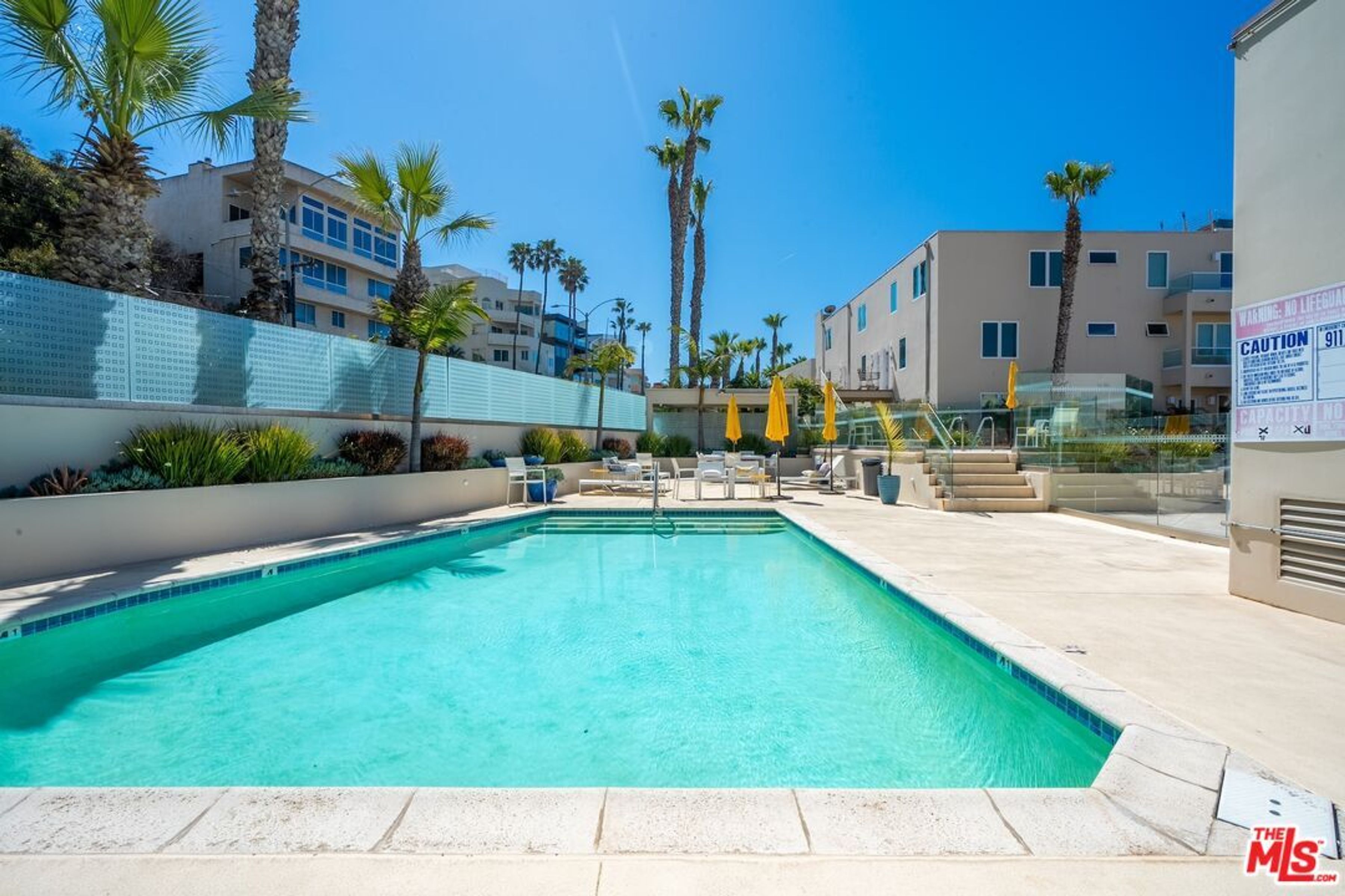  7301 Vista Del Mar, B105 - 物件實景