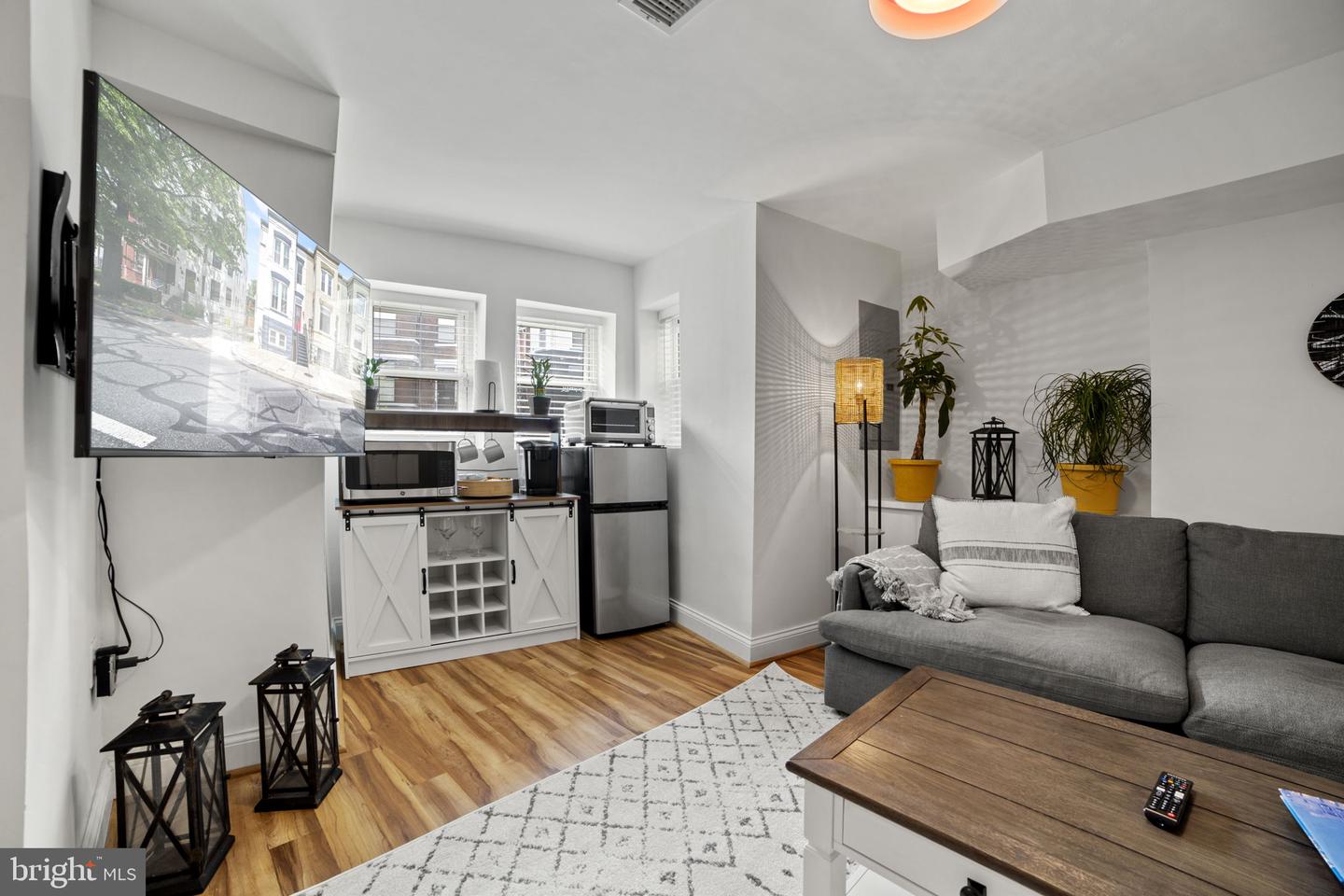73 Florida Avenue NW, Washington, District of Columbia, 20001, United States, 3 Bedrooms Bedrooms, ,2 BathroomsBathrooms,Residential,For Sale,73 Florida Avenue NW,1682331
