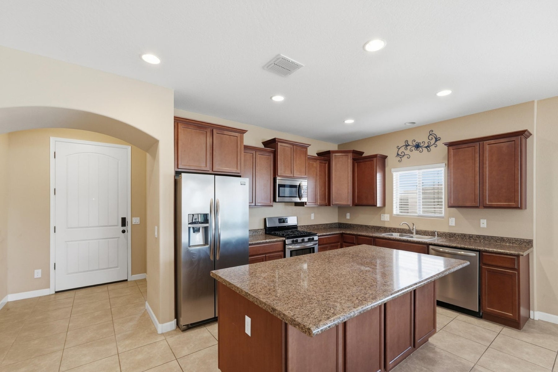 9413 W Georgia Avenue  Glendale, AZ - 物件實景