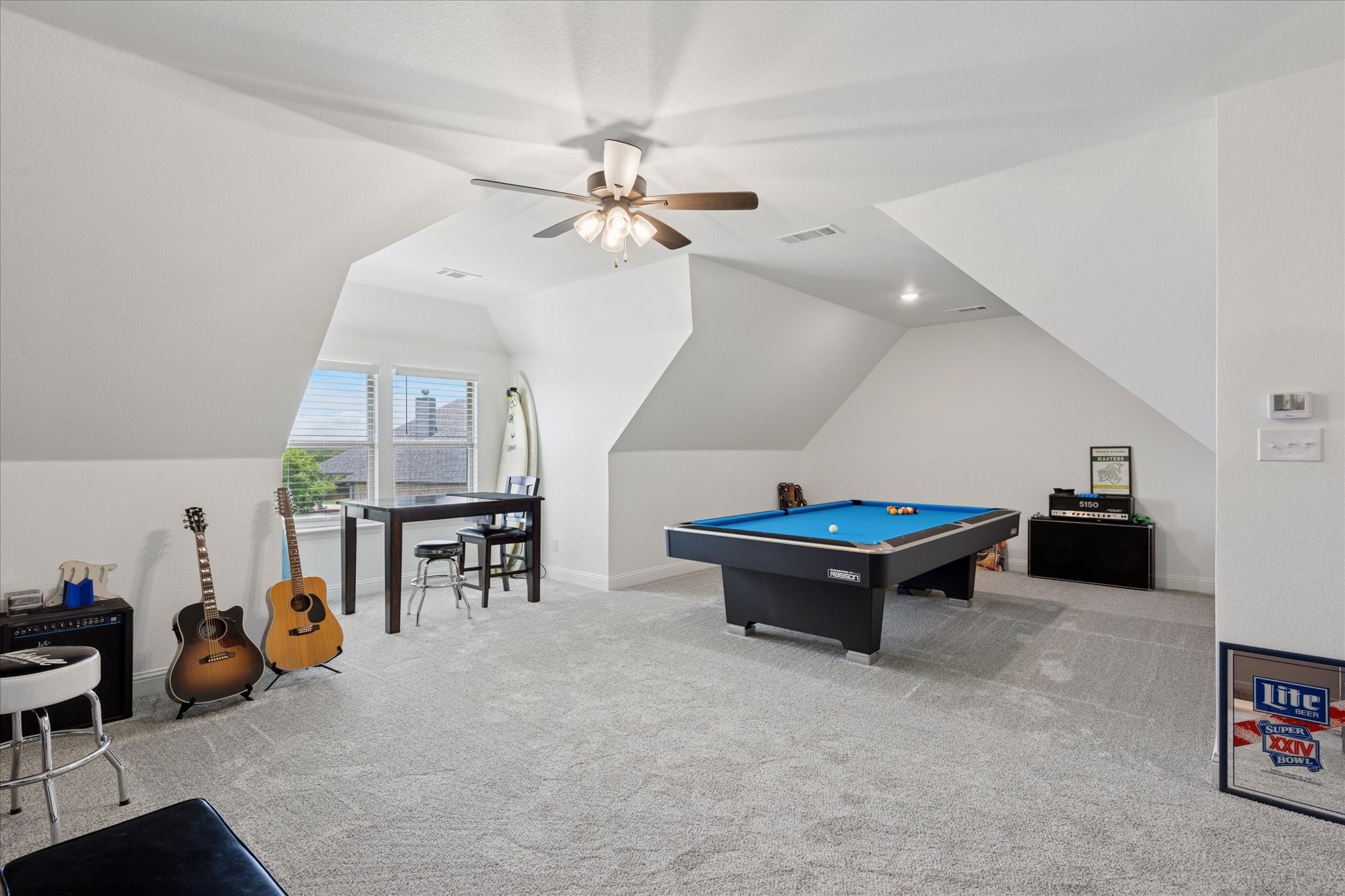 Weatherford, Texas, 76085, United States, 4 Bedrooms Bedrooms, ,3 BathroomsBathrooms,Residential,For Sale,1849963