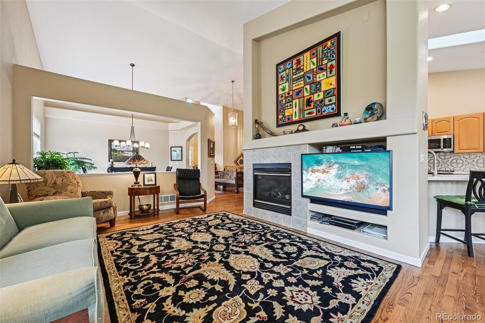 Arvada, Colorado, 80004, United States, 4 Bedrooms Bedrooms, ,2 BathroomsBathrooms,Residential,For Sale,1984422