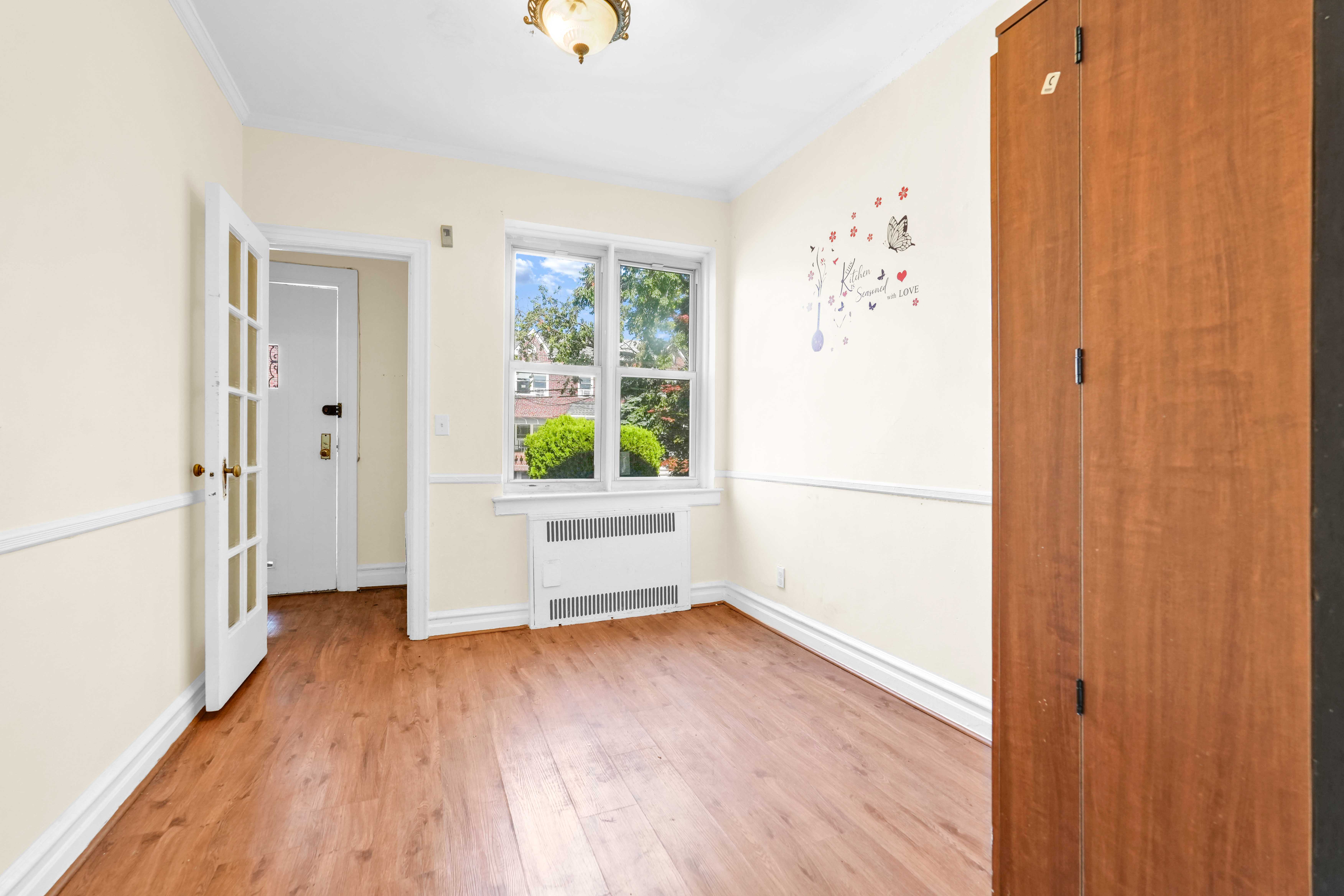  252 E 45th Street, Brooklyn, NY, 11203 - 物件實景