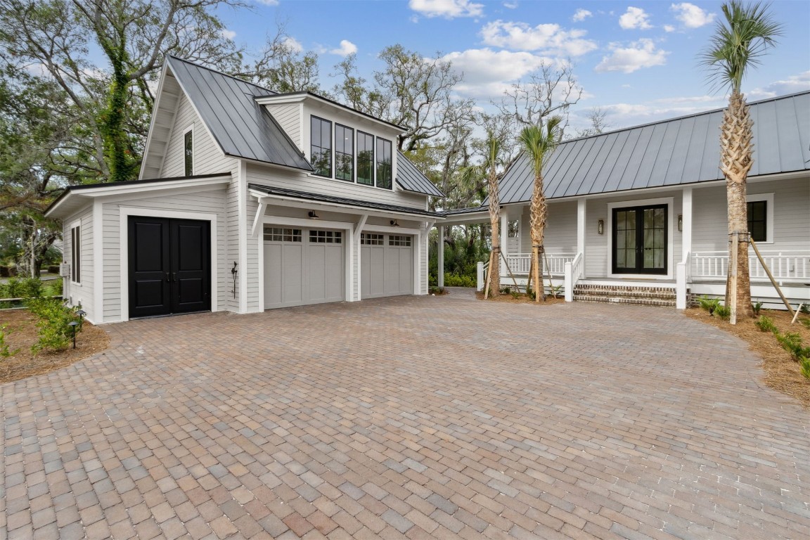 Fernandina Beach, Florida, 32034, United States, 5 Bedrooms Bedrooms, ,4 BathroomsBathrooms,Residential,For Sale,1983065