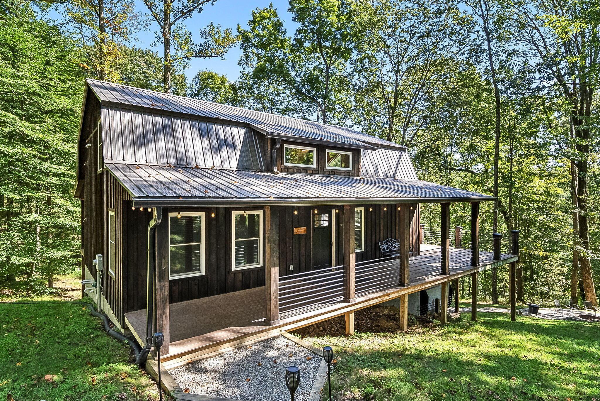Rockbridge, Ohio, 43149, United States, 4 Bedrooms Bedrooms, ,3 BathroomsBathrooms,Residential,For Sale,1947972