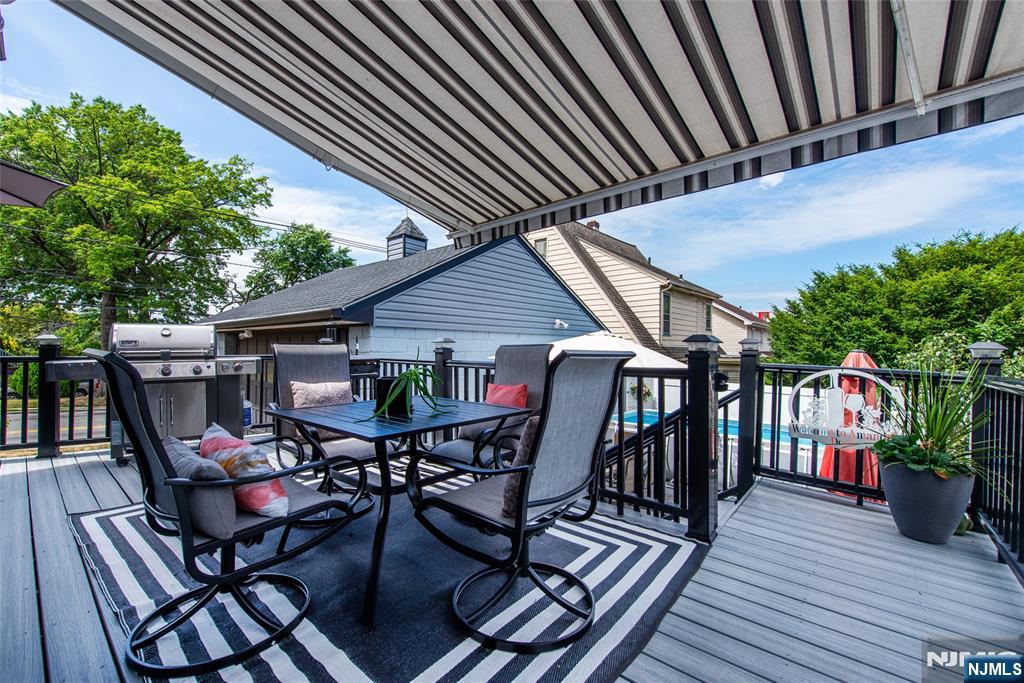 North Arlington, New Jersey, 07031, United States, 3 Bedrooms Bedrooms, ,2 BathroomsBathrooms,Residential,For Sale,1925684