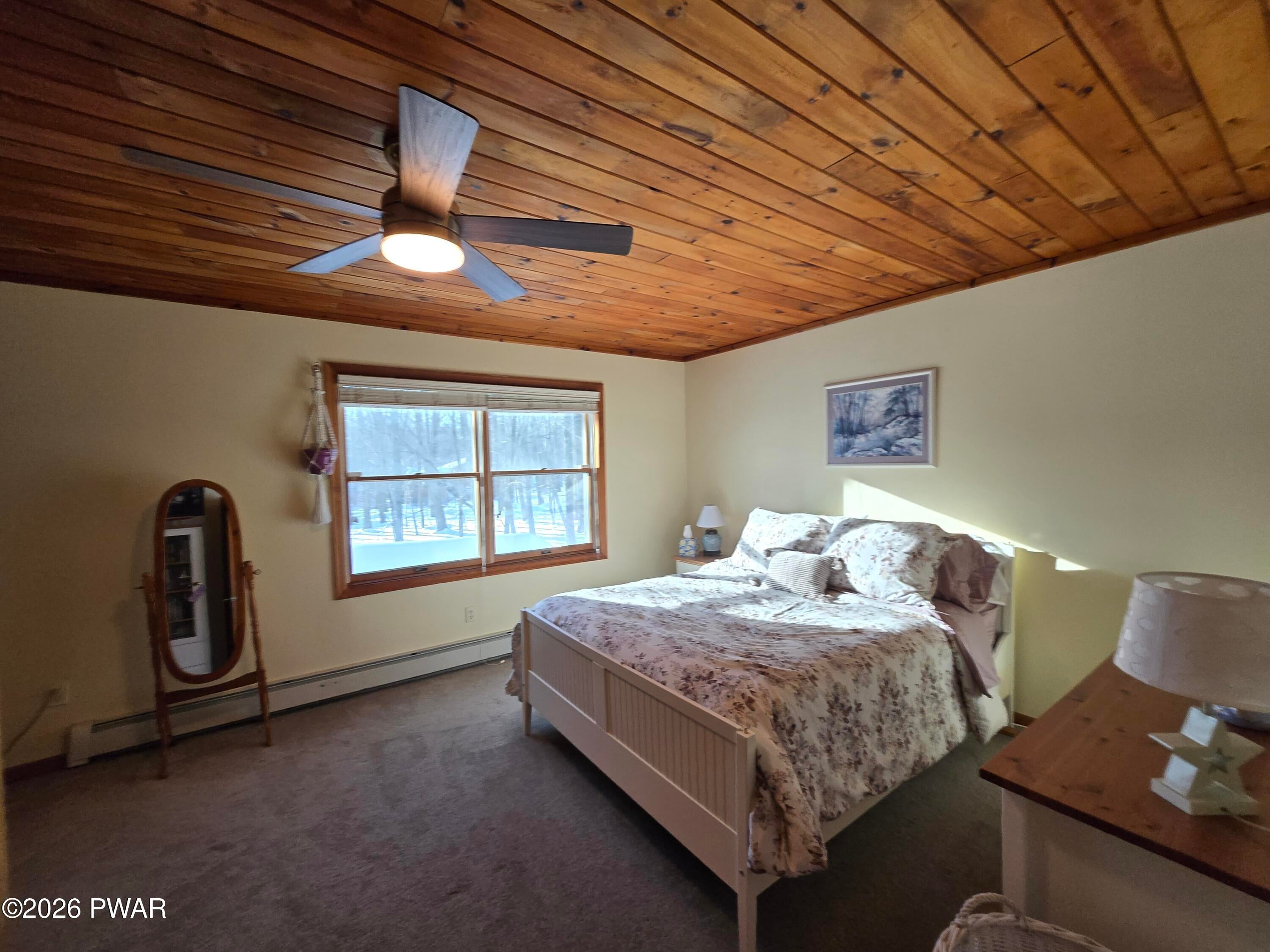 Lords Valley, Pennsylvania, 18428, United States, 4 Bedrooms Bedrooms, ,3 BathroomsBathrooms,Residential,For Sale,2020252