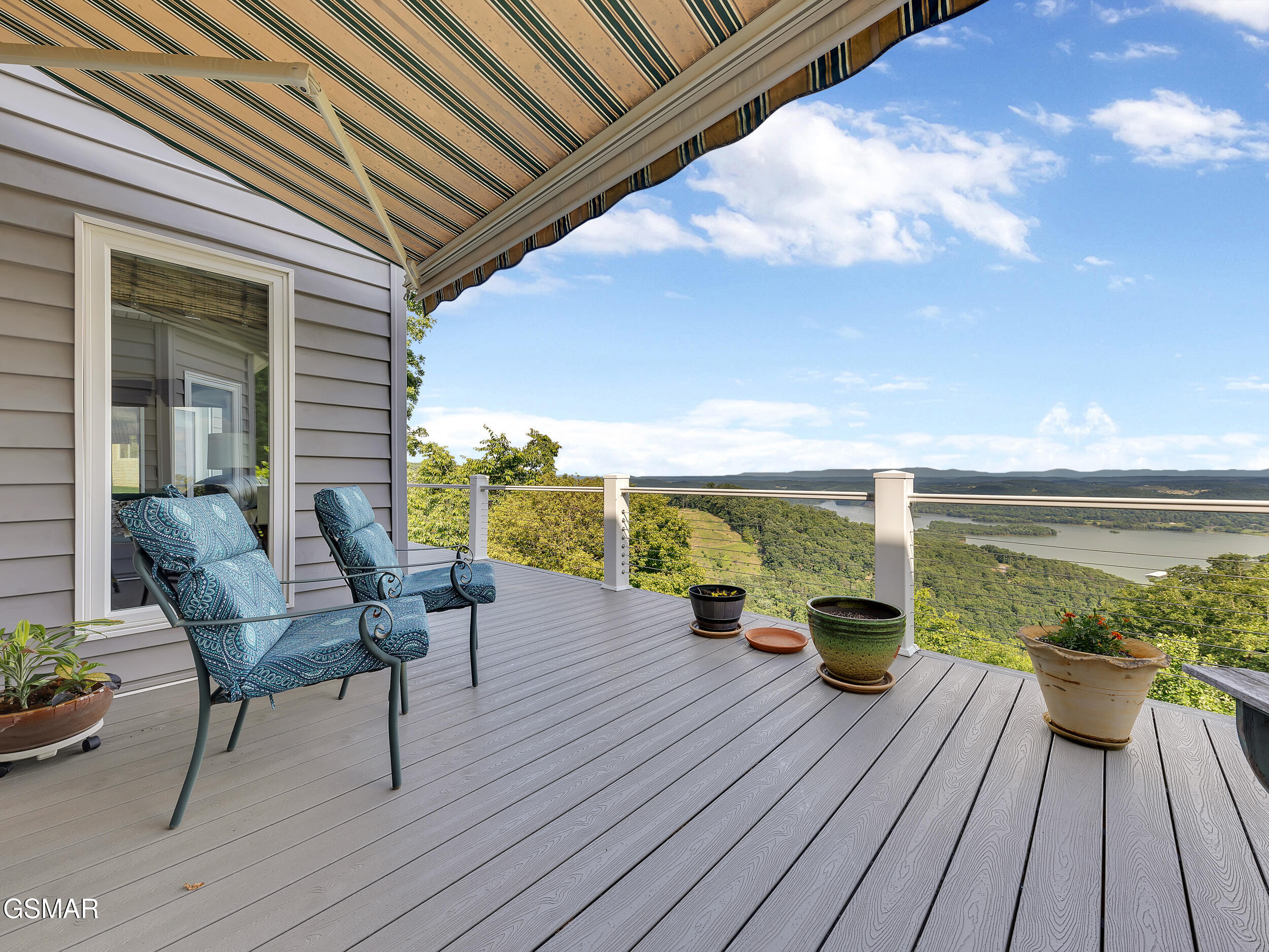 Mooresburg, Tennessee, 37811, United States, 2 Bedrooms Bedrooms, ,4 BathroomsBathrooms,Residential,For Sale,1861149