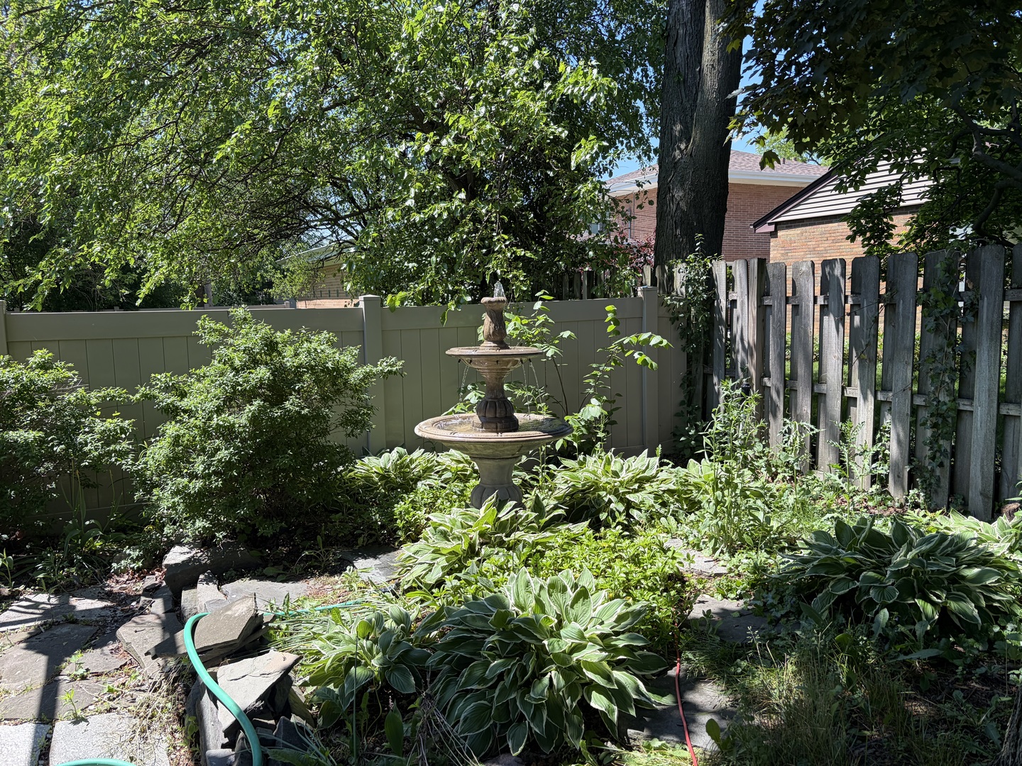 Skokie, Illinois, 60076, United States, 3 Bedrooms Bedrooms, ,1 BathroomBathrooms,Residential,For Sale,2048879