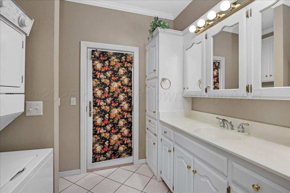 Amarillo, Texas, 79119, United States, 4 Bedrooms Bedrooms, ,3 BathroomsBathrooms,Residential,For Sale,1911006
