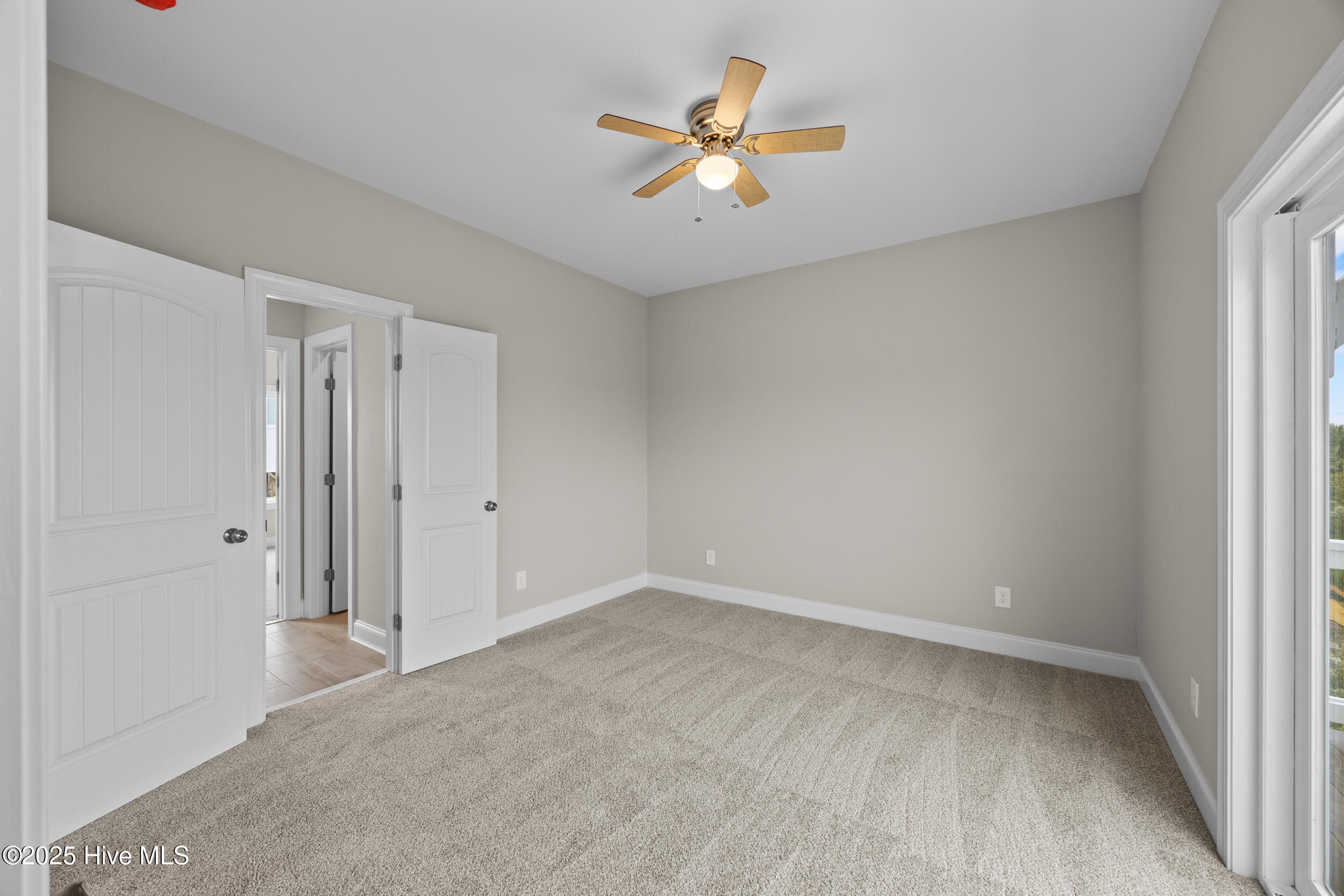 North Topsail Beach, North Carolina, 28460, United States, 7 Bedrooms Bedrooms, ,6 BathroomsBathrooms,Residential,For Sale,1991057