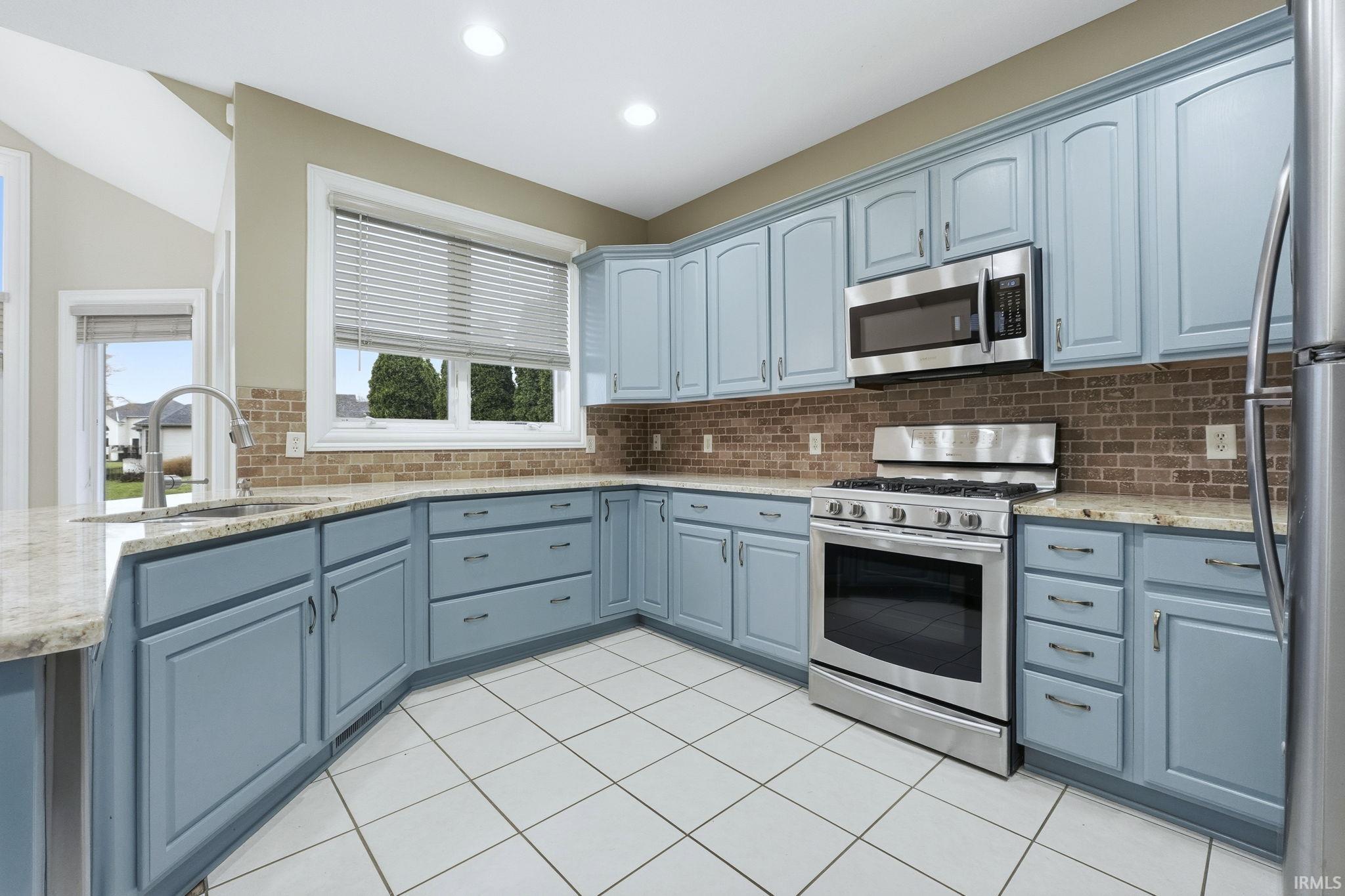 Fort Wayne, Indiana, 46814, United States, 4 Bedrooms Bedrooms, ,5 BathroomsBathrooms,Residential,For Sale,2001824