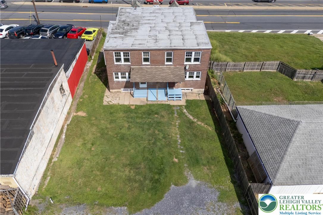 Palmer Twp, Pennsylvania, 18045, United States, 6 Bedrooms Bedrooms, ,2 BathroomsBathrooms,Residential,For Sale,1932812
