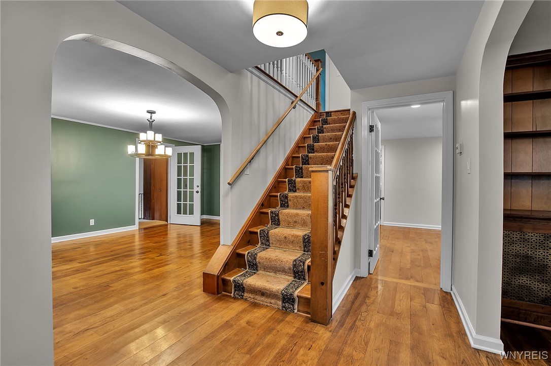 Elma, New York, 14059, United States, 7 Bedrooms Bedrooms, ,6 BathroomsBathrooms,Residential,For Sale,1935359