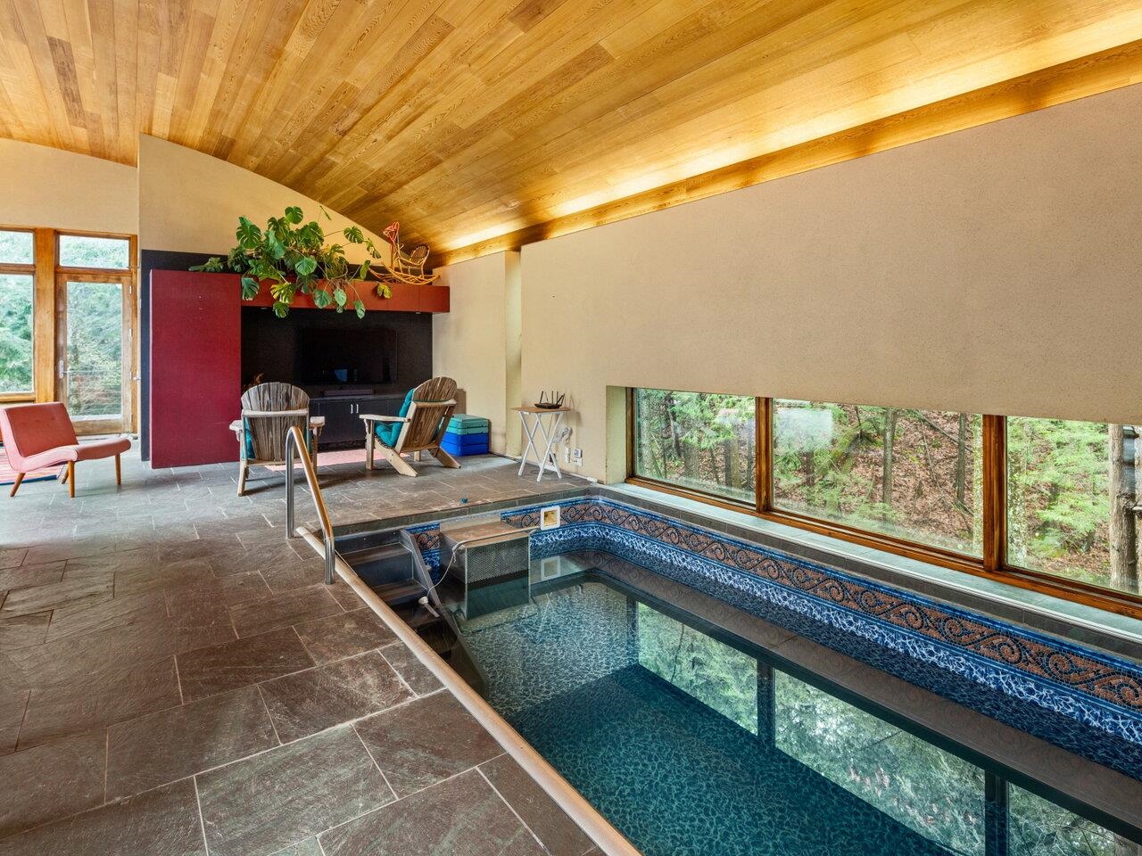 Hubbardton, Vermont, 05735, United States, 5 Bedrooms Bedrooms, ,4 BathroomsBathrooms,Residential,For Sale,1883394