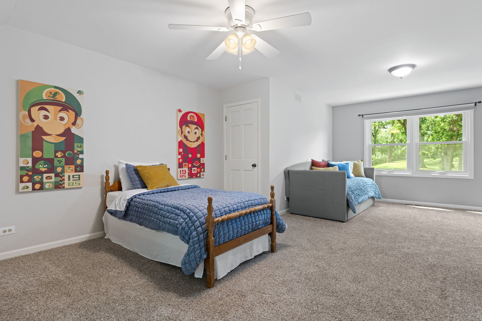 Barrington Hills, Illinois, 60010, United States, 5 Bedrooms Bedrooms, ,5 BathroomsBathrooms,Residential,For Sale,1938528