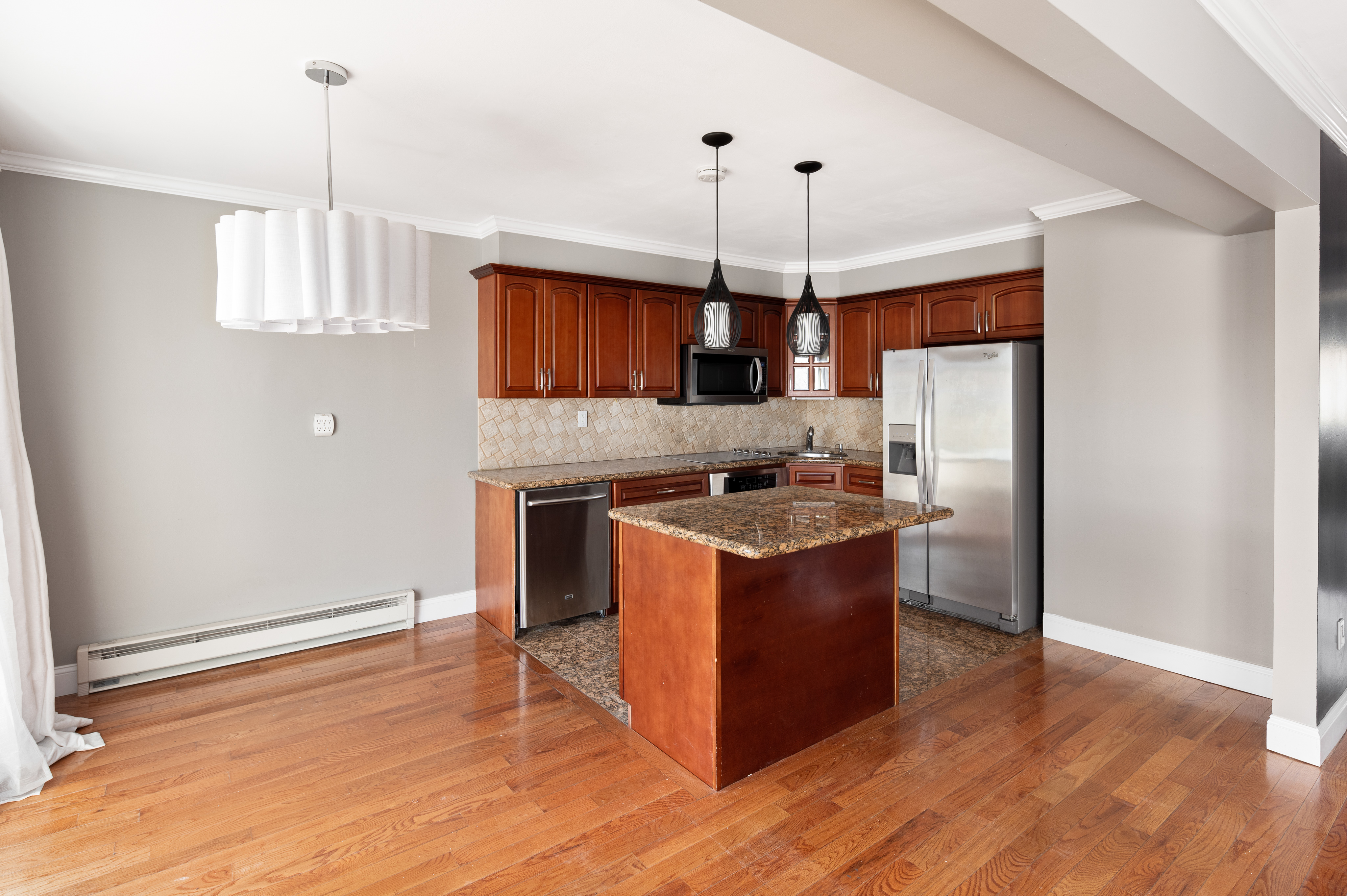  201 Highview Avenue - 物件實景