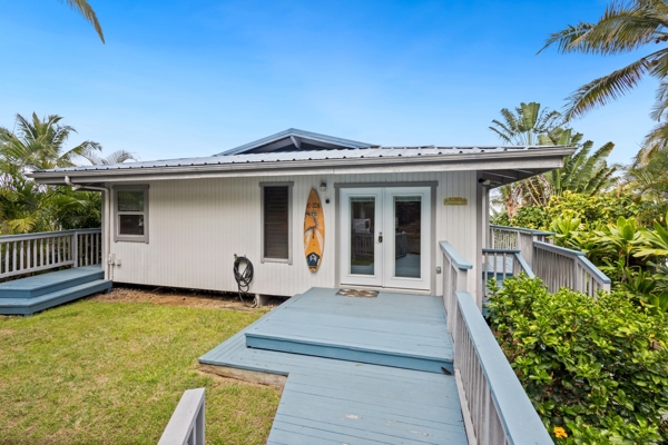 Captain Cook, Hawaii, 96704, United States, 2 Bedrooms Bedrooms, ,2 BathroomsBathrooms,Residential,For Sale,1940762