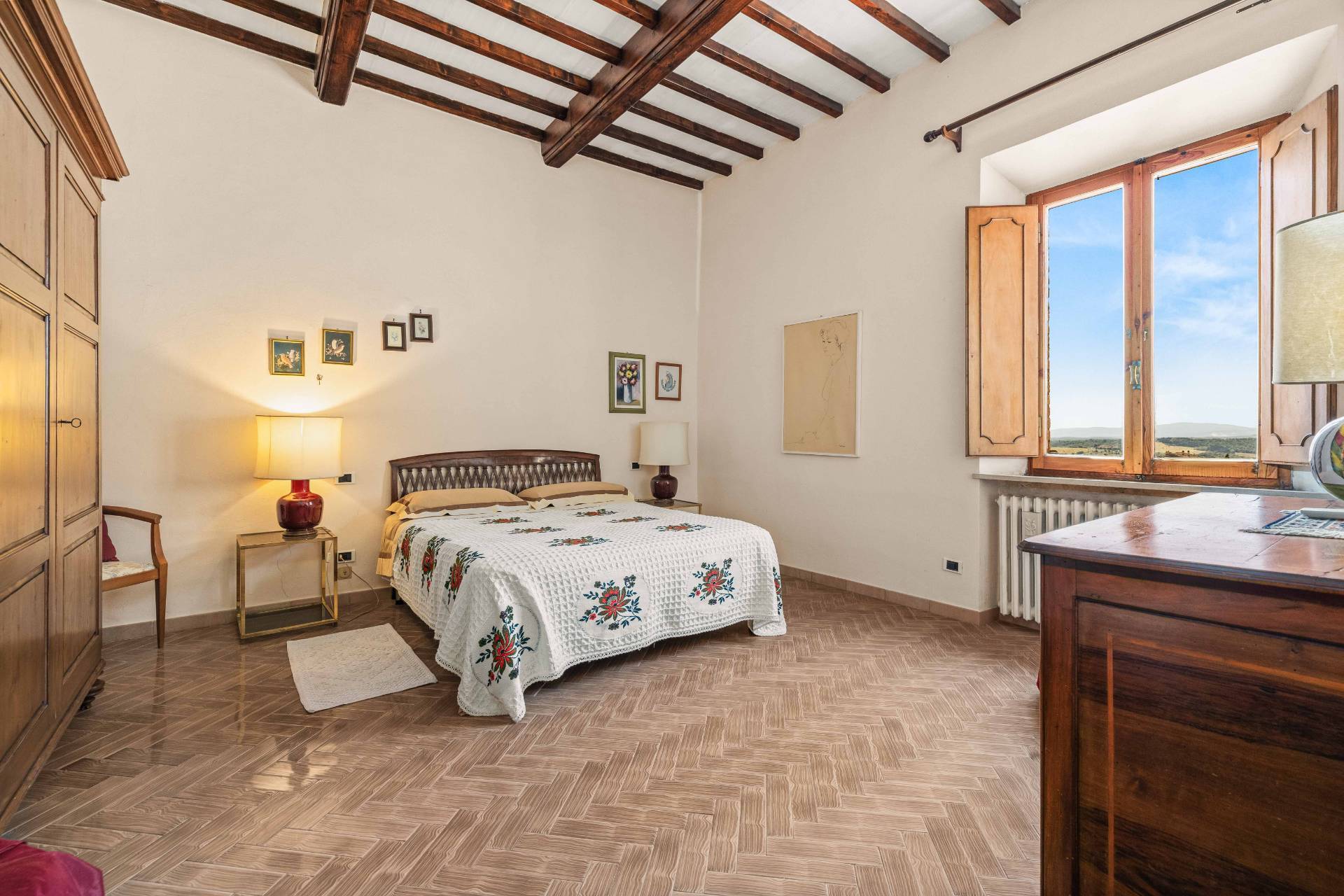 San Gimignano, Siena, 53037, IT, 3 Bedrooms Bedrooms, ,2 BathroomsBathrooms,Residential,For Sale,1876923