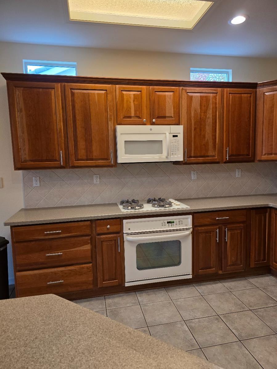 Lincoln, California, 95648, United States, 2 Bedrooms Bedrooms, ,3 BathroomsBathrooms,Residential,For Sale,1996644