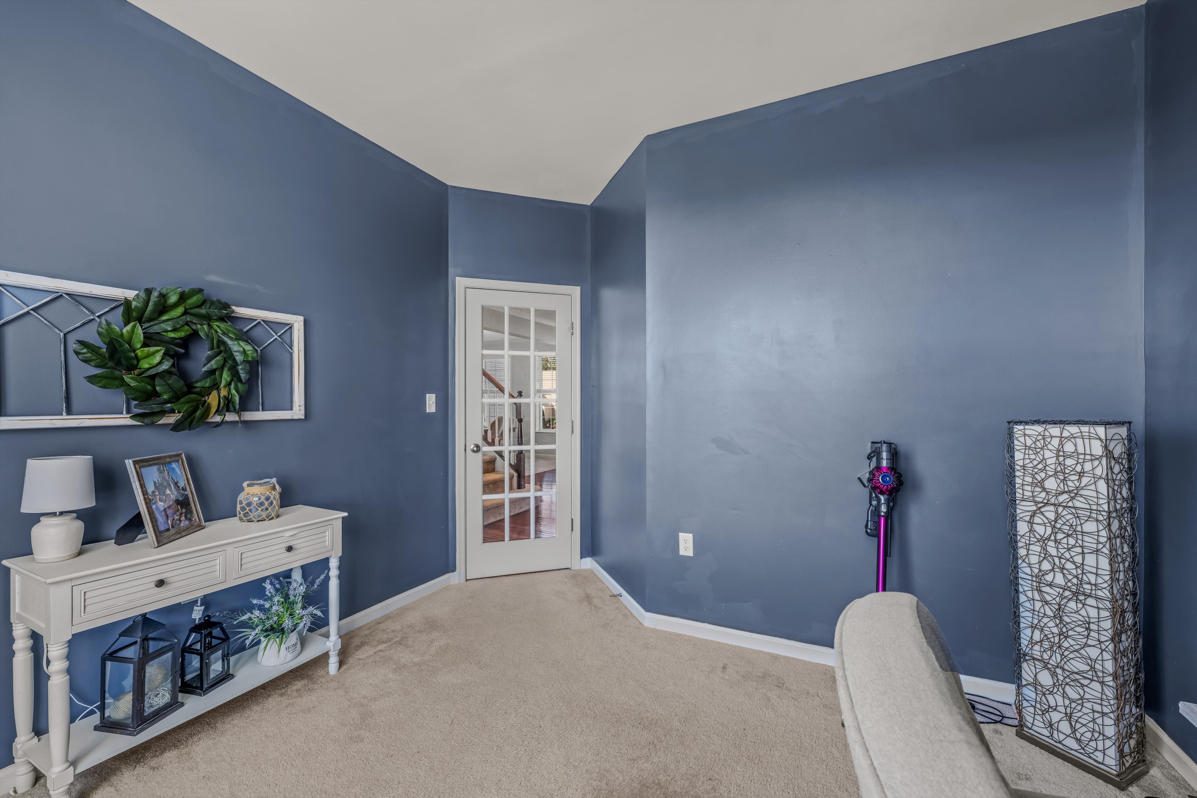 Matinsburg, West Virginia, 25403, United States, 4 Bedrooms Bedrooms, ,Residential,For Sale,1977883