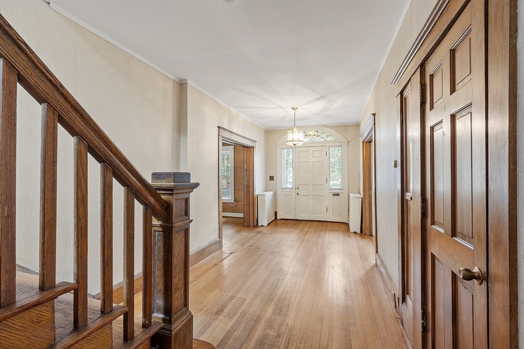 Fitchburg, Massachusetts, 01420, United States, 6 Bedrooms Bedrooms, ,3 BathroomsBathrooms,Residential,For Sale,1903843
