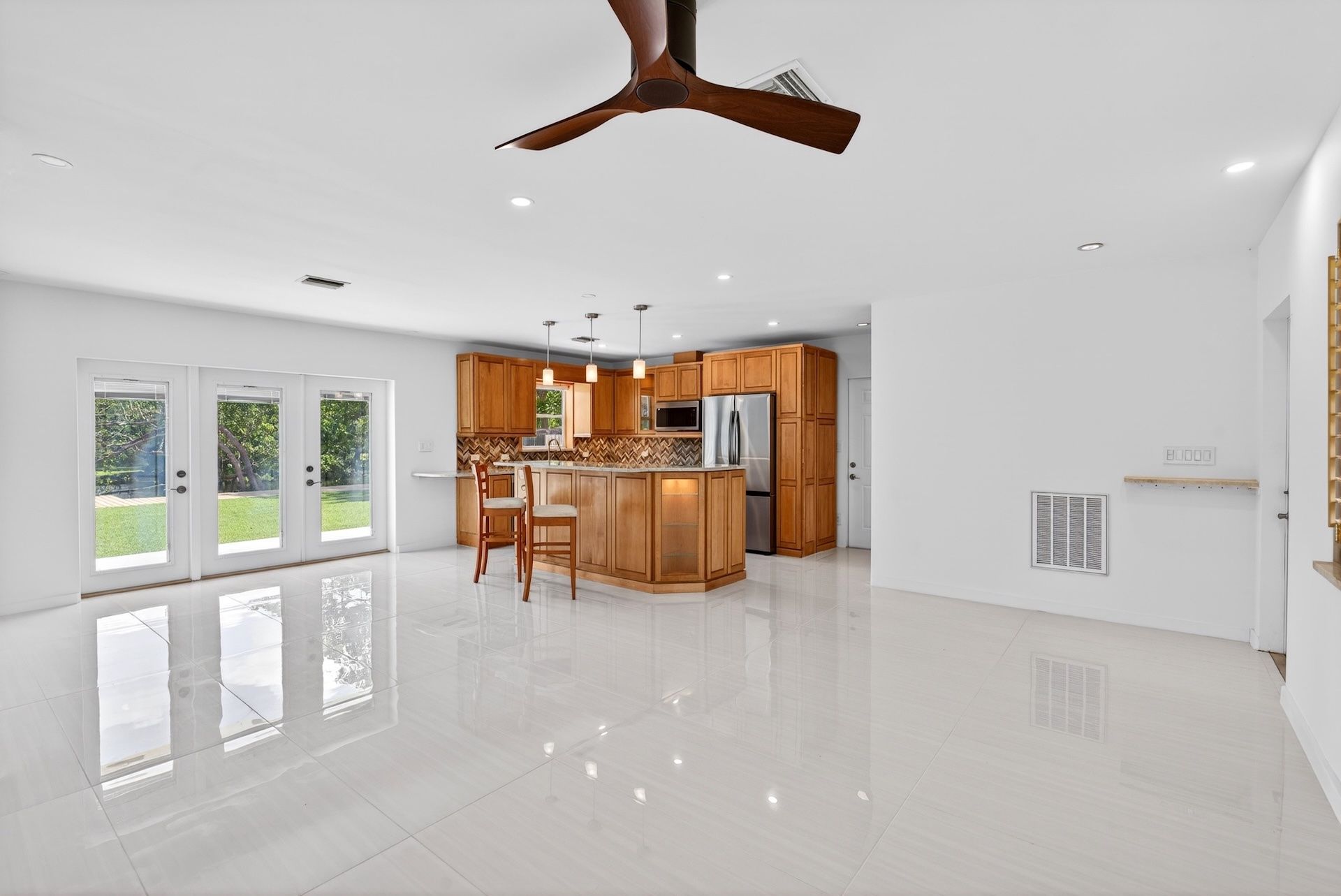  648 NW 30th Court, Wilton Manors, FL, 33311 - 物件實景