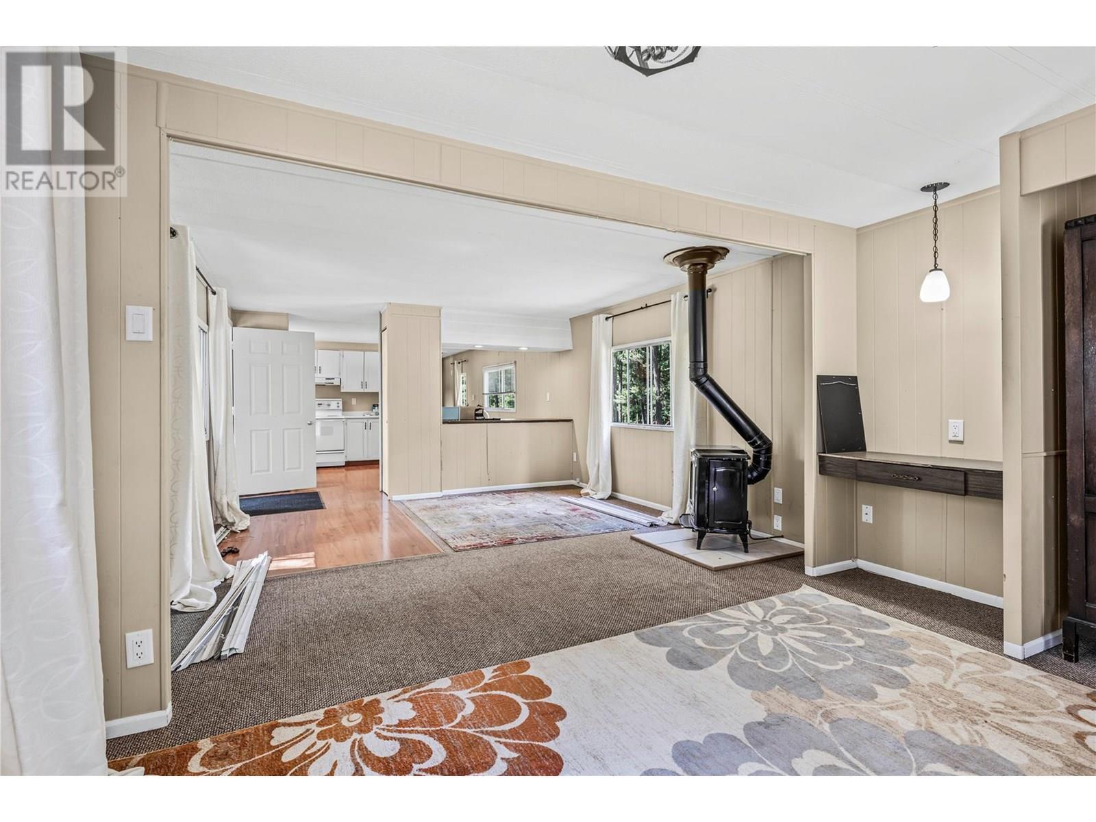 TAPPEN, British Columbia, V0E 2X2, CA, 2 Bedrooms Bedrooms, ,2 BathroomsBathrooms,Residential,For Sale,1868276