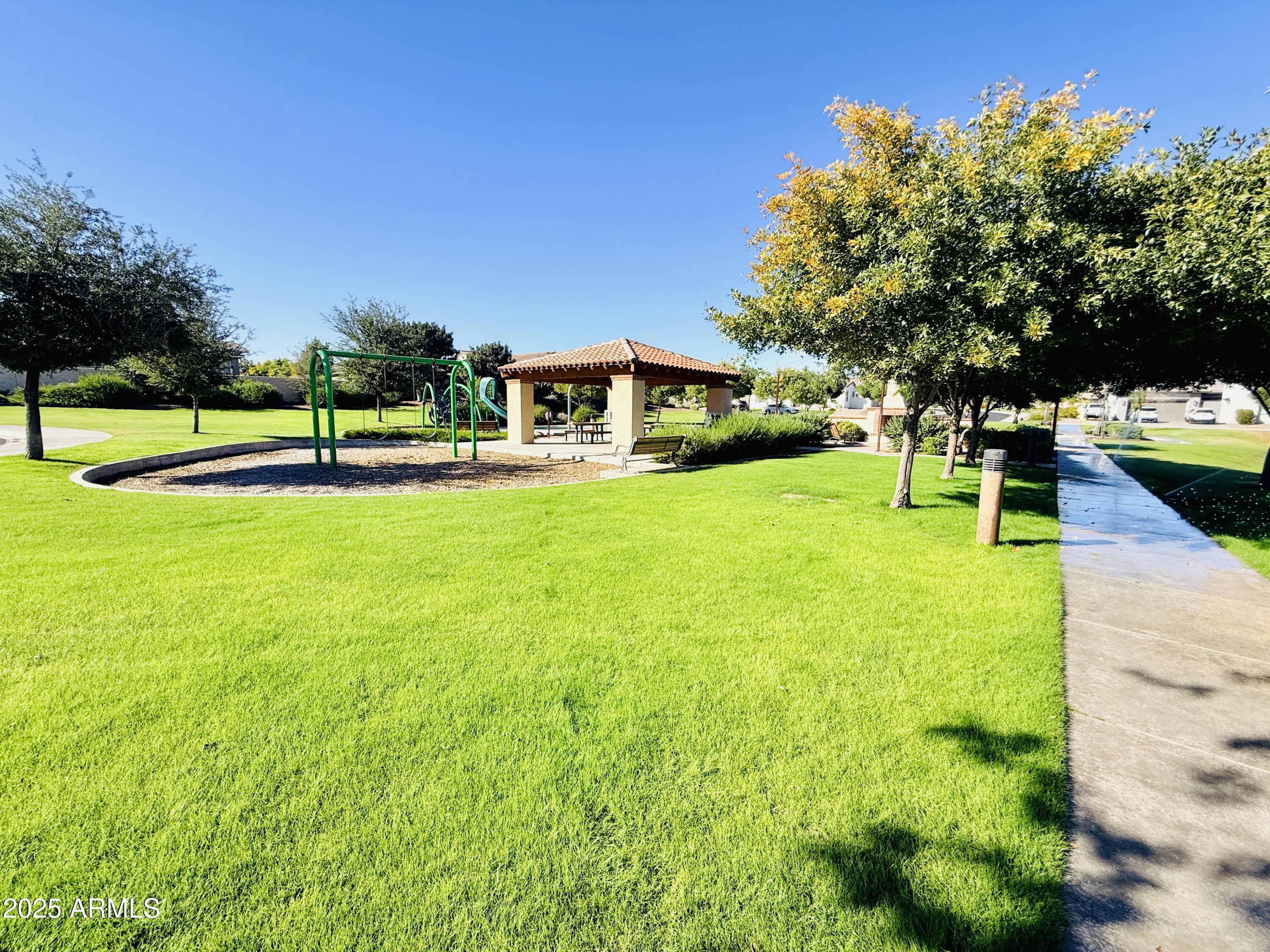 Litchfield Park, Arizona, 85340, United States, 3 Bedrooms Bedrooms, ,3 BathroomsBathrooms,Residential,For Sale,1989553