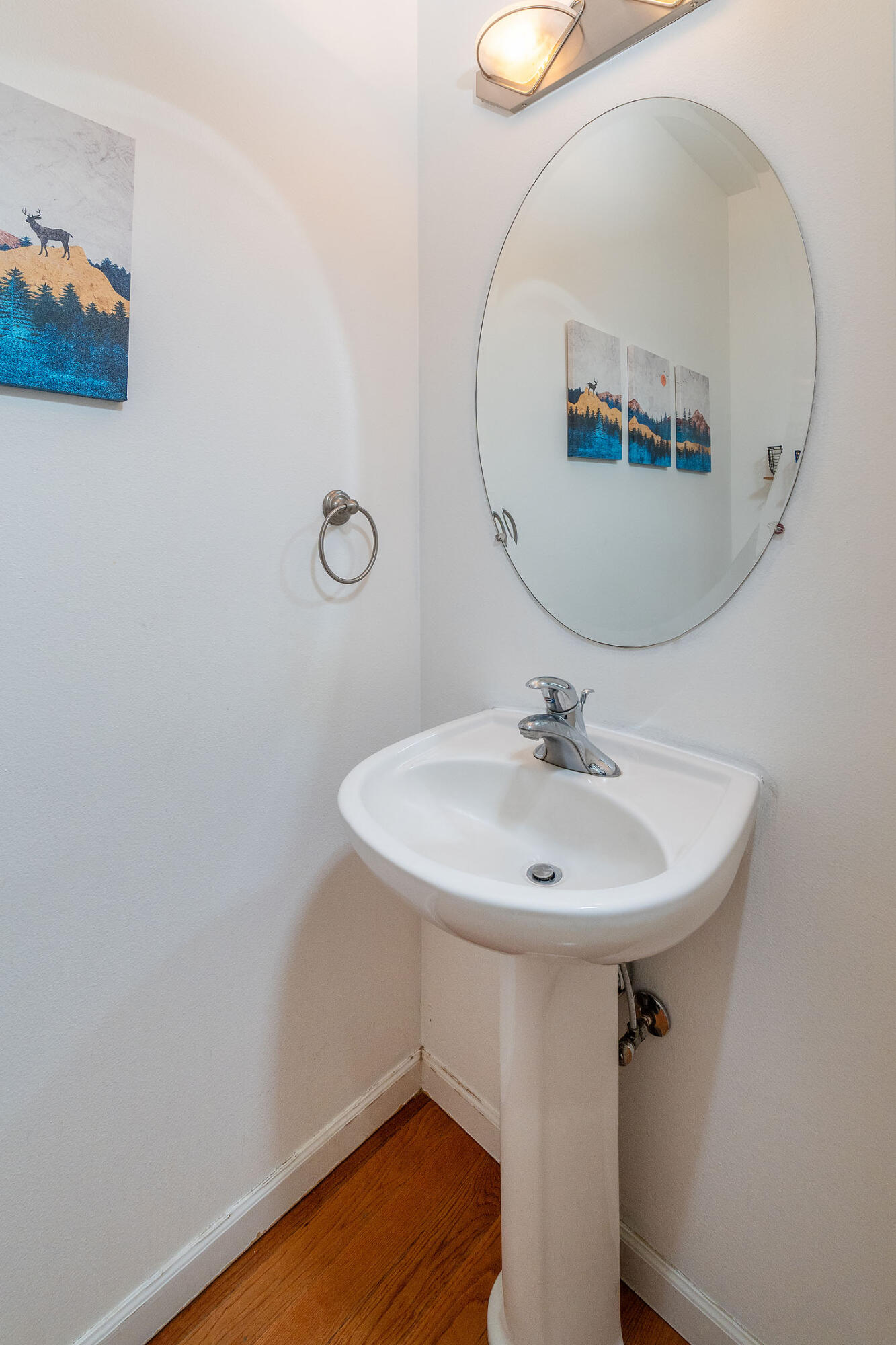 Bend, Oregon, 97701, United States, 3 Bedrooms Bedrooms, ,3 BathroomsBathrooms,Residential,For Sale,1991752