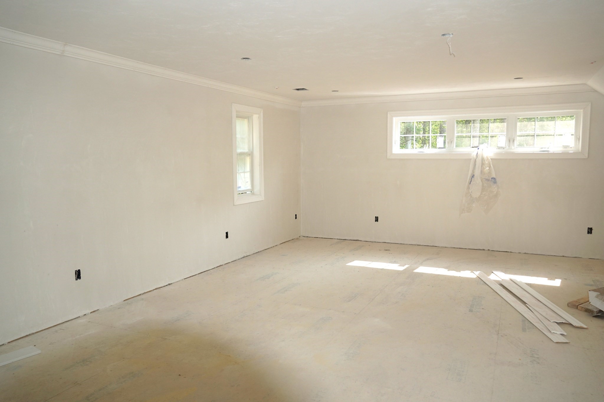 Norton, Massachusetts, 02766, United States, 4 Bedrooms Bedrooms, ,3 BathroomsBathrooms,Residential,For Sale,1981563