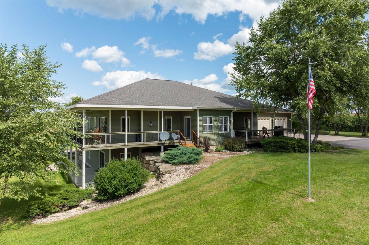 Green Lake, Wisconsin, 54941, United States, 4 Bedrooms Bedrooms, ,3 BathroomsBathrooms,Residential,For Sale,1928712