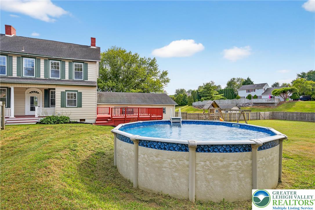 East Allen Twp, Pennsylvania, 18017, United States, 4 Bedrooms Bedrooms, ,2 BathroomsBathrooms,Residential,For Sale,1926367