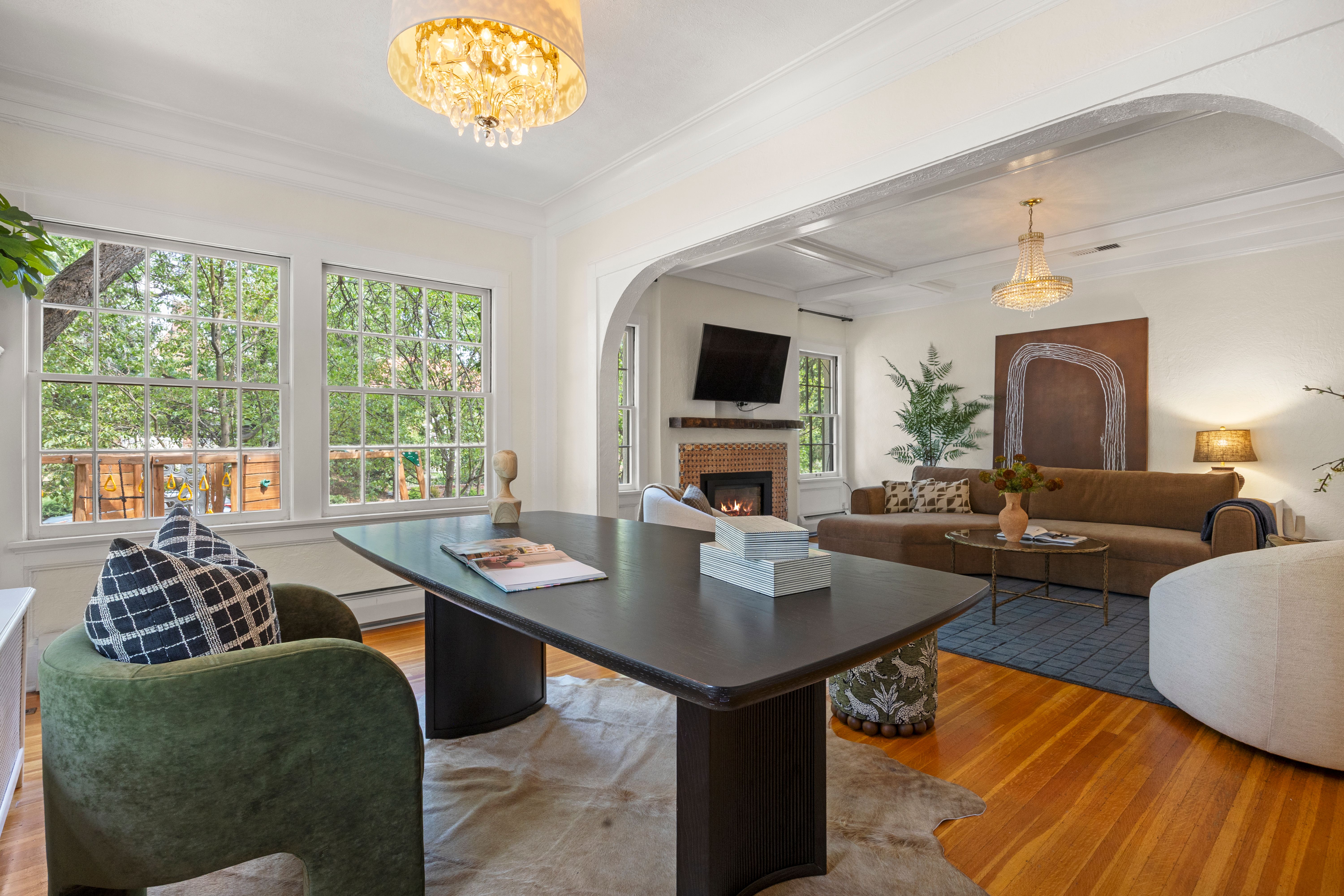  Mediterranean Masterpiece Spanning Prestigious 7th Avenue Parkway - 物件實景