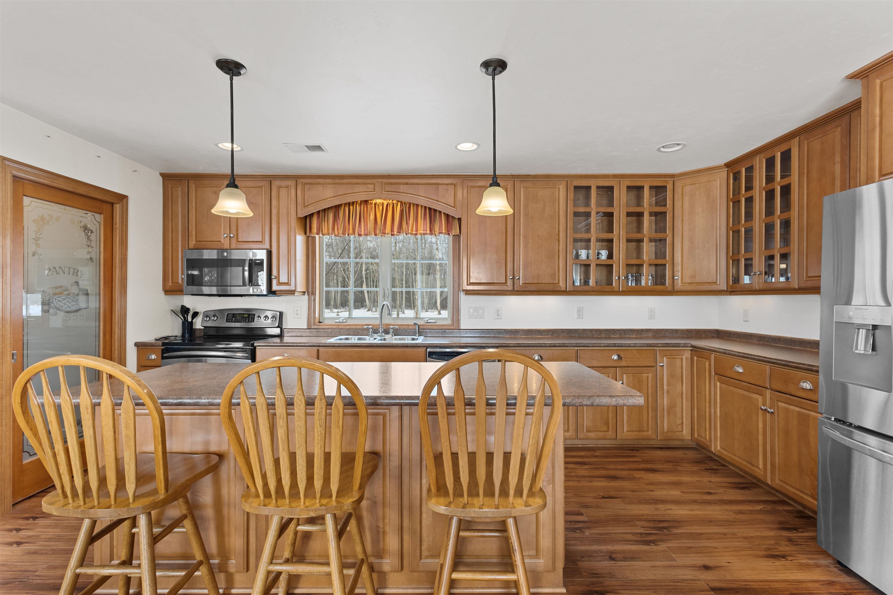Oconto, Wisconsin, 54153, United States, 3 Bedrooms Bedrooms, ,3 BathroomsBathrooms,Residential,For Sale,2017329