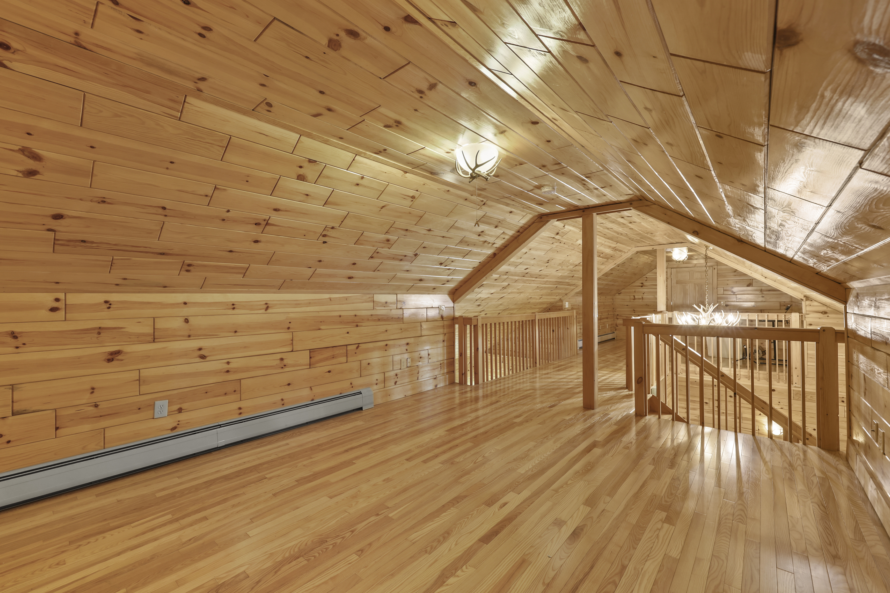  Berkshires Log Home Retreat with Wildlife Pond & Guest Apartment - 物件實景