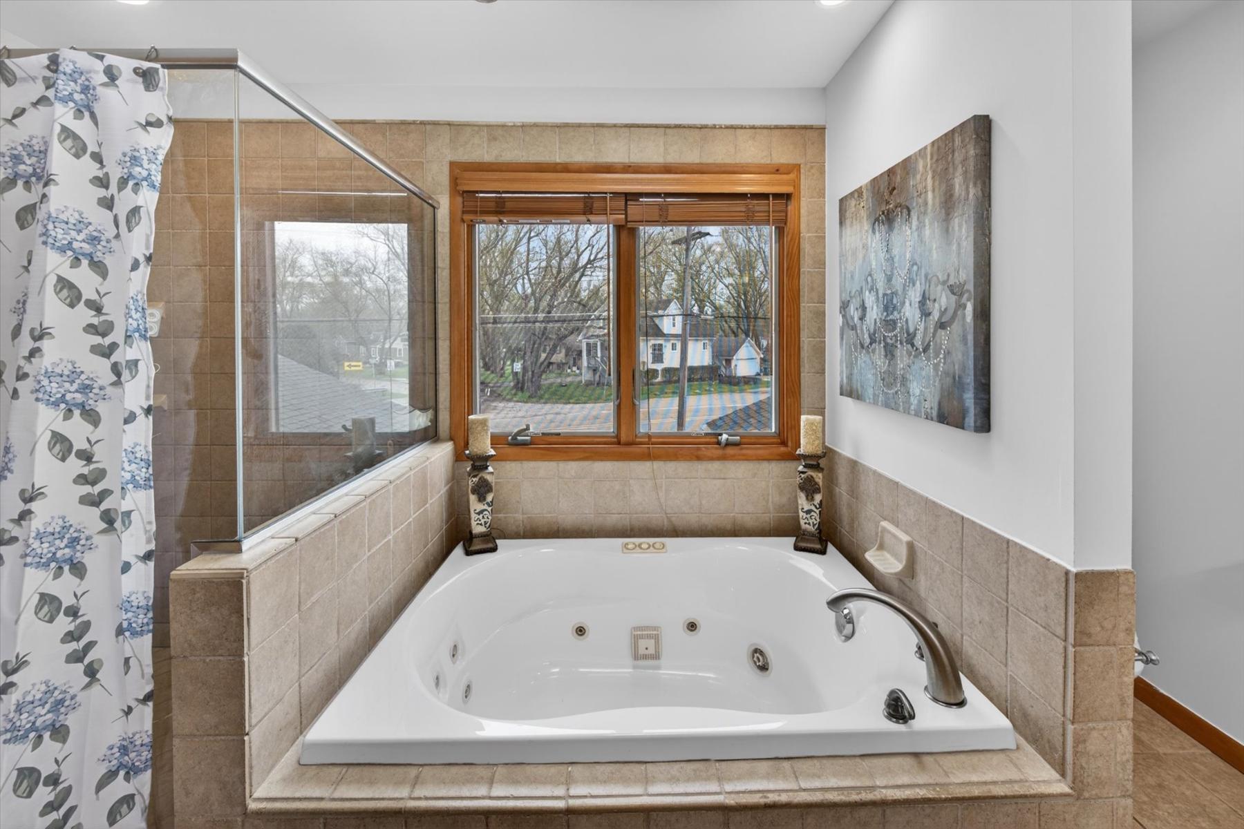  Commerce Township - 物件實景