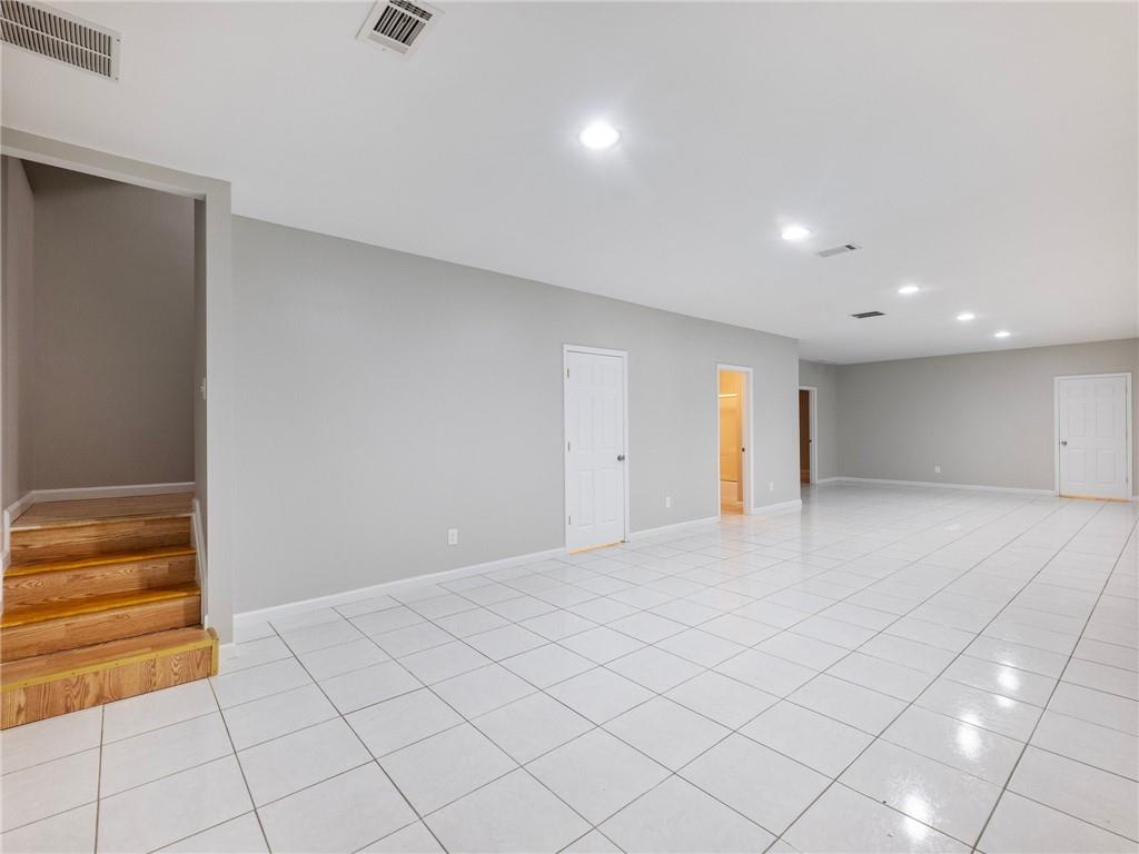 Flowery Branch, Georgia, 30542, United States, 4 Bedrooms Bedrooms, ,5 BathroomsBathrooms,Residential,For Sale,1840900