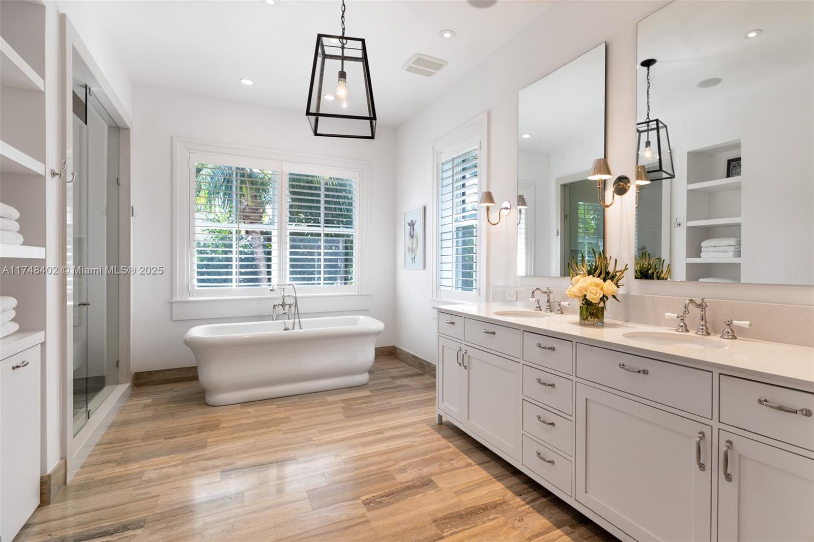 Miami, Florida, 33143, United States, 5 Bedrooms Bedrooms, ,7 BathroomsBathrooms,Residential,For Sale,1722531